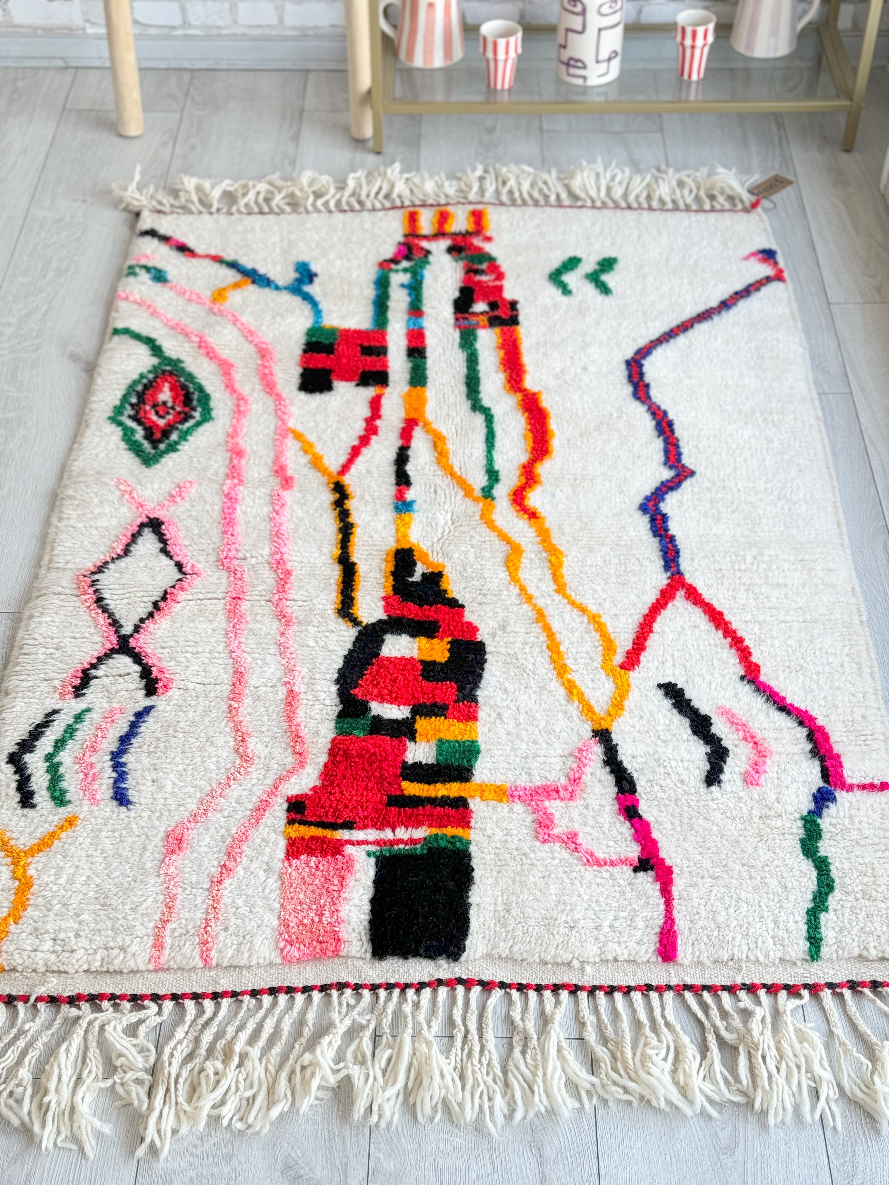 Colorful Berber rug 105 x 163 cm - n°1008