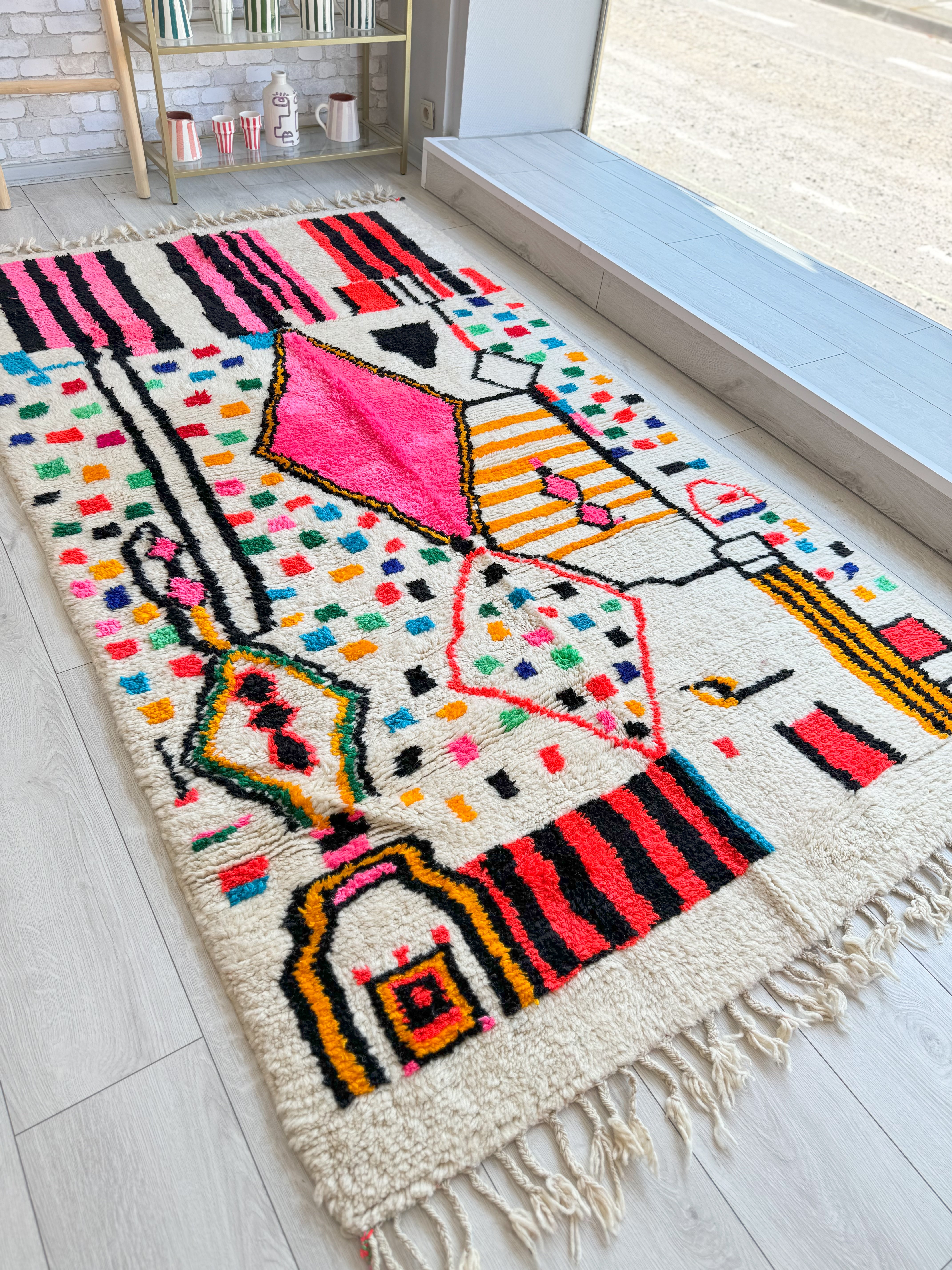 Colorful Moroccan Rug 140 x 260 cm / 4.6 x 8.5 ft - n°1313