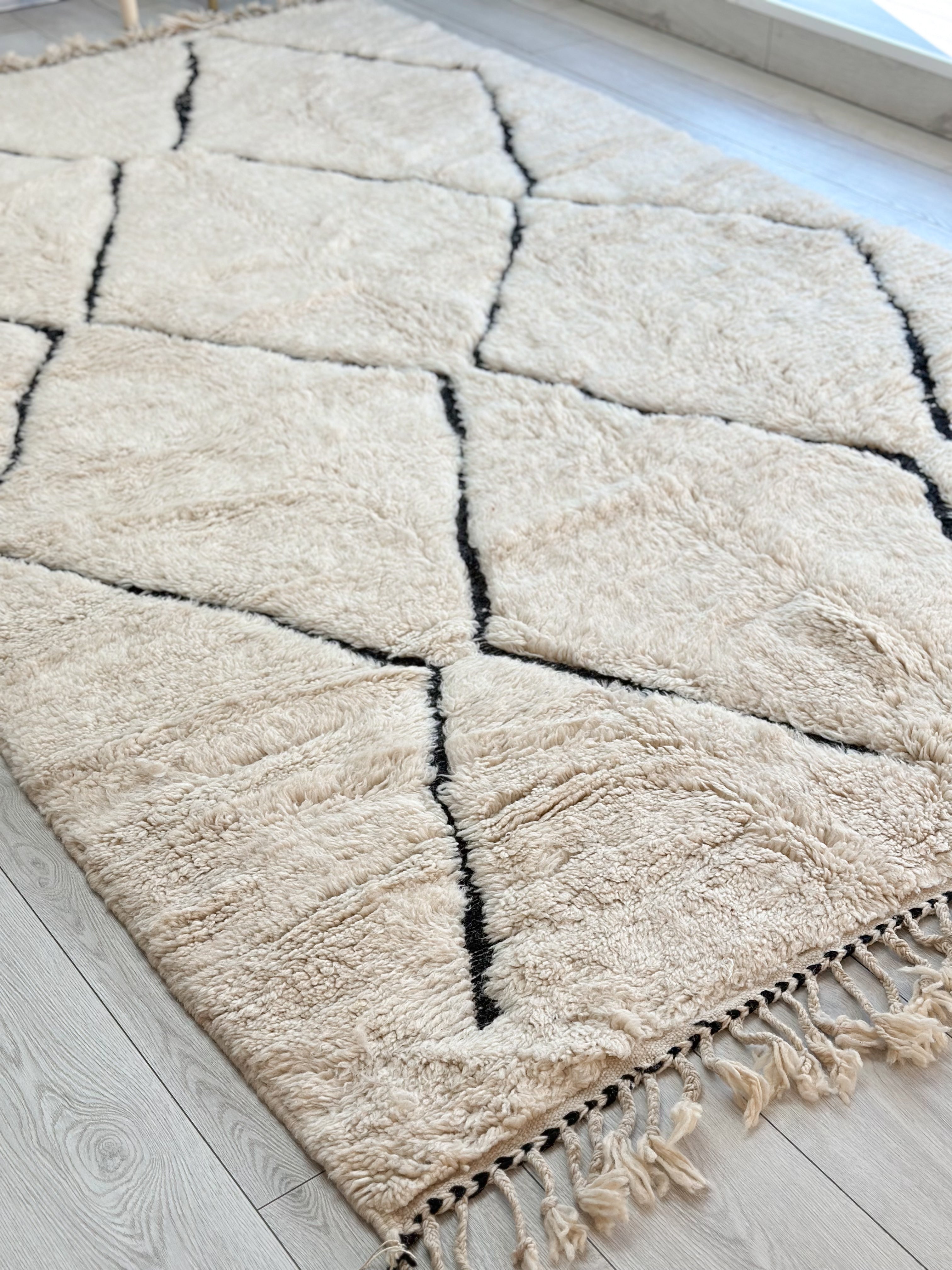 Beni Ouarain shaggy rug - 198 x 318 cm - n°725