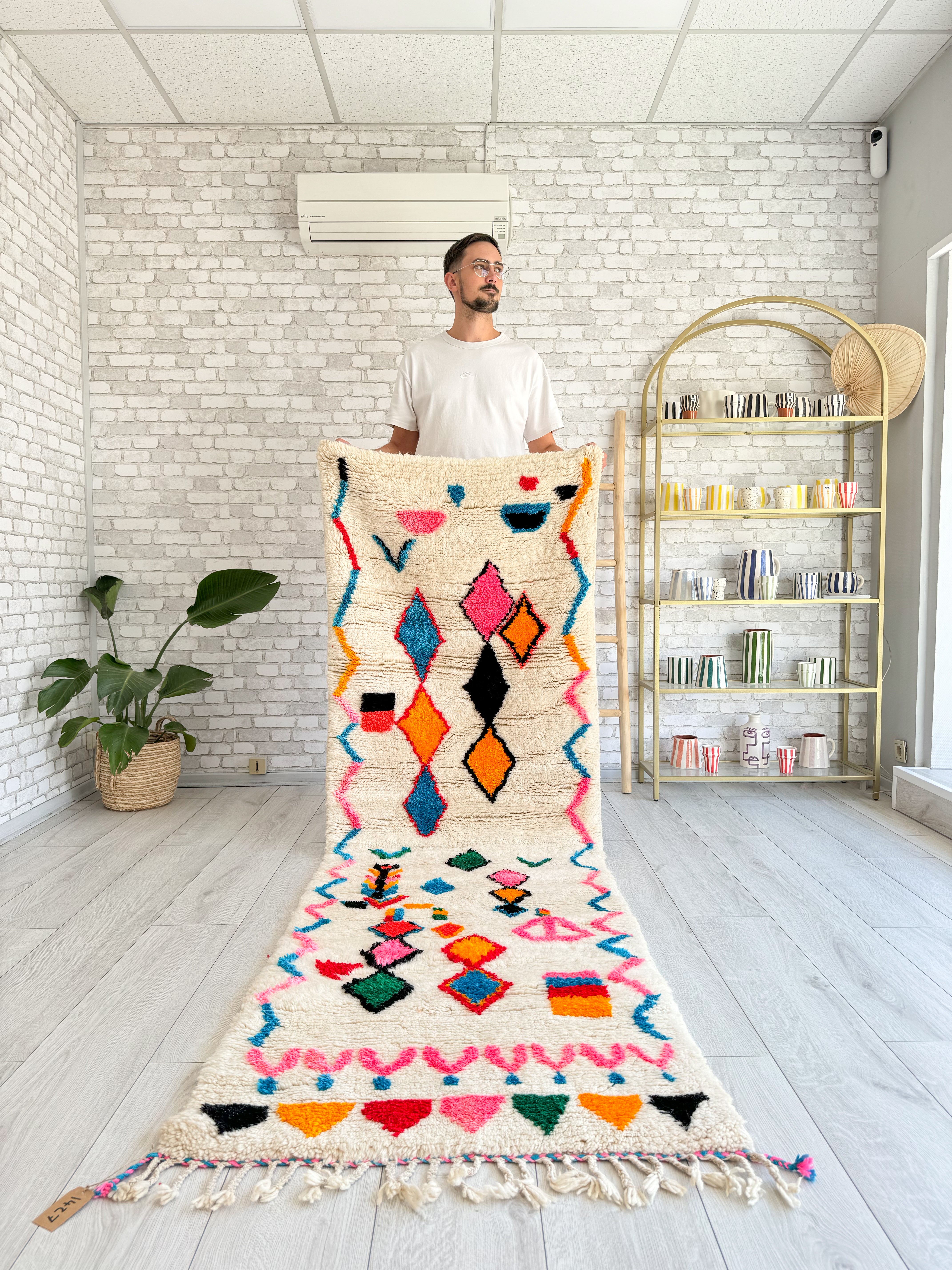 Colorful Moroccan Runner Rug 82 x 270 cm / 2.7 x 8.9 ft - n°1427