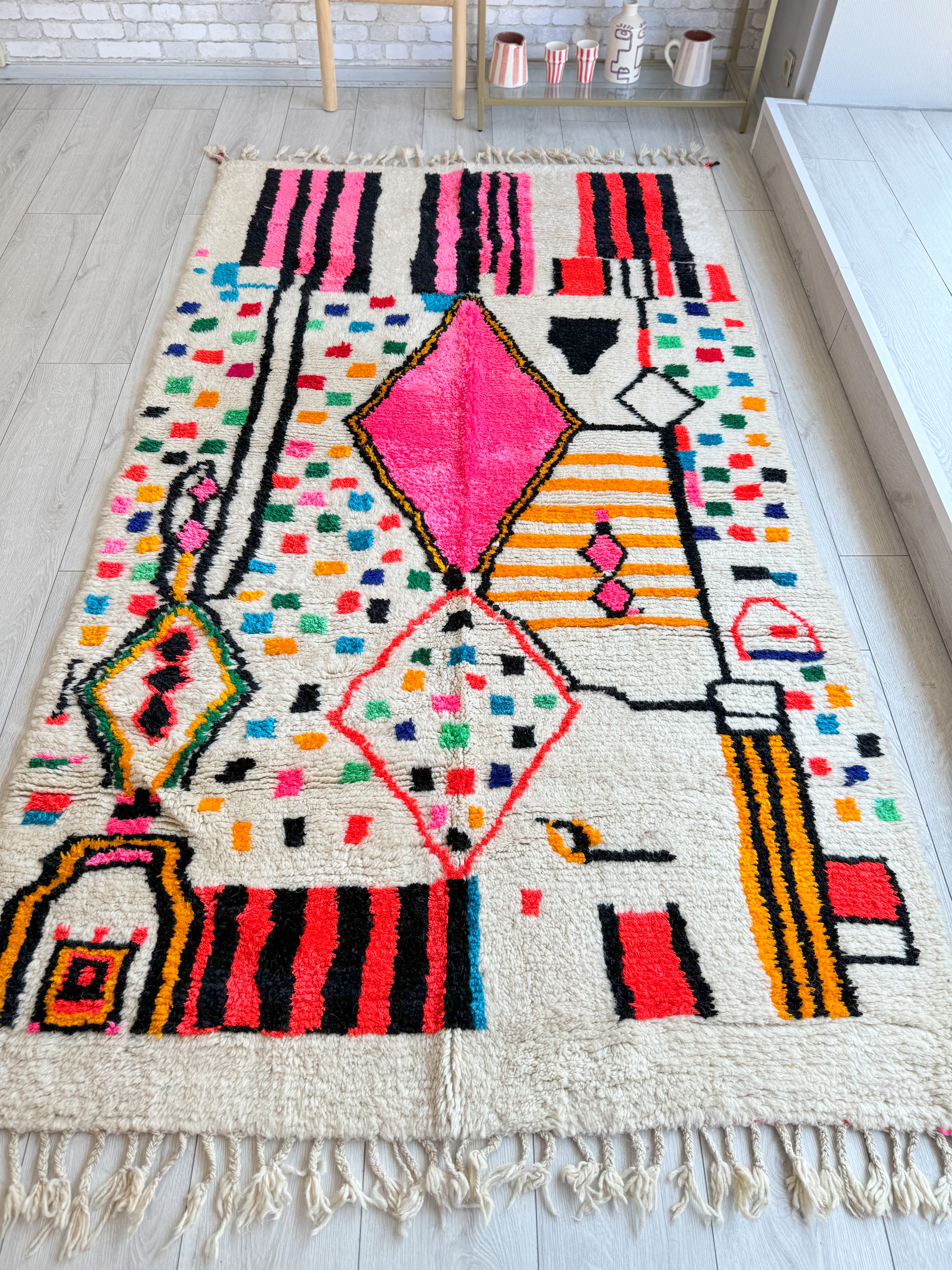 Colorful Moroccan Rug 140 x 260 cm / 4.6 x 8.5 ft - n°1313