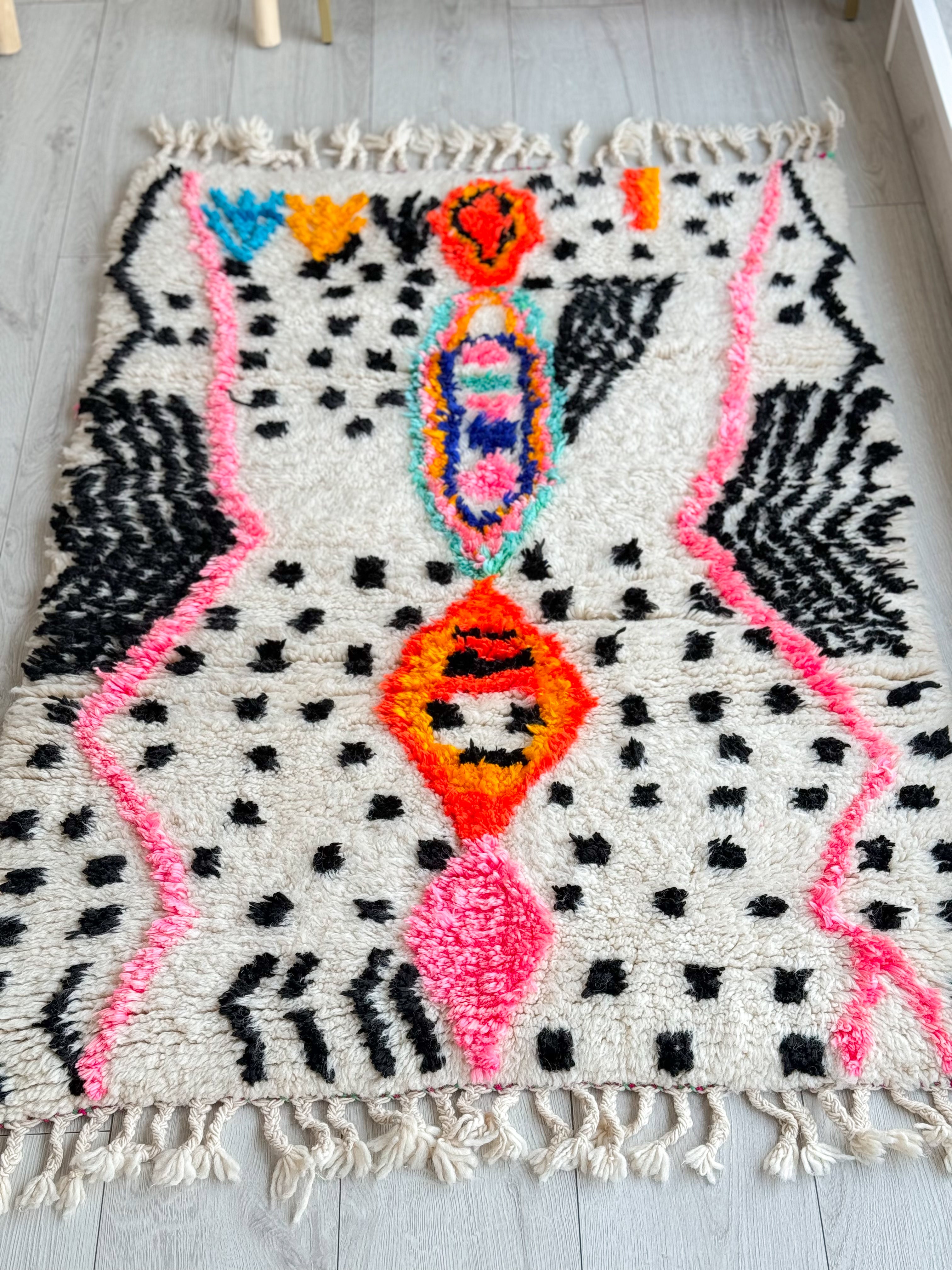 Colorful Berber shaggy rug 103 x 155 cm - n°908