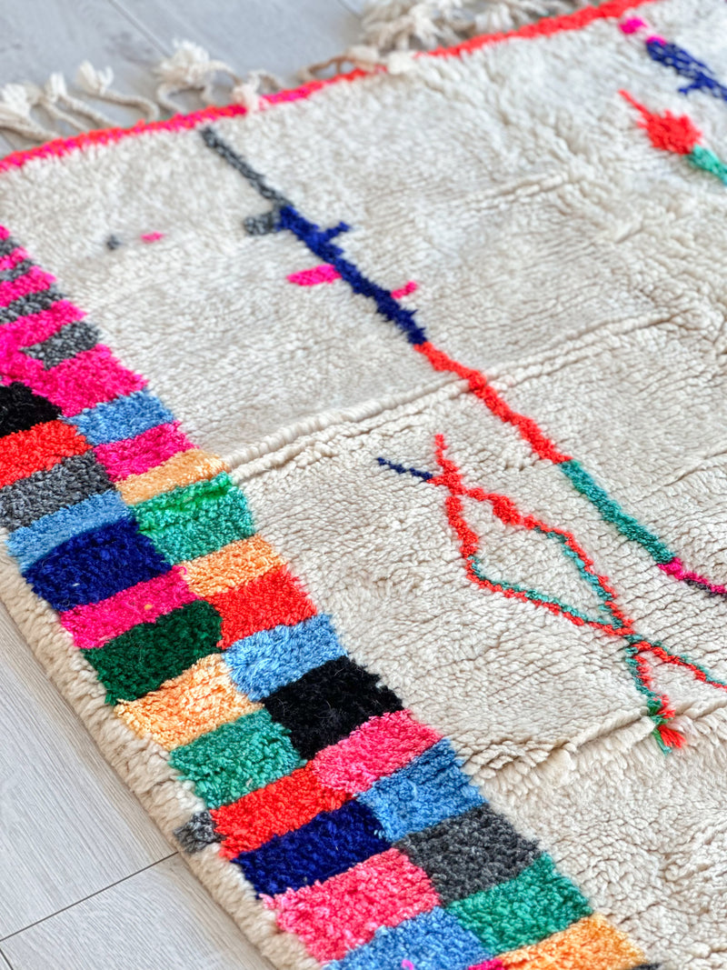 Colorful Berber rug 153 x 243 cm - n°733