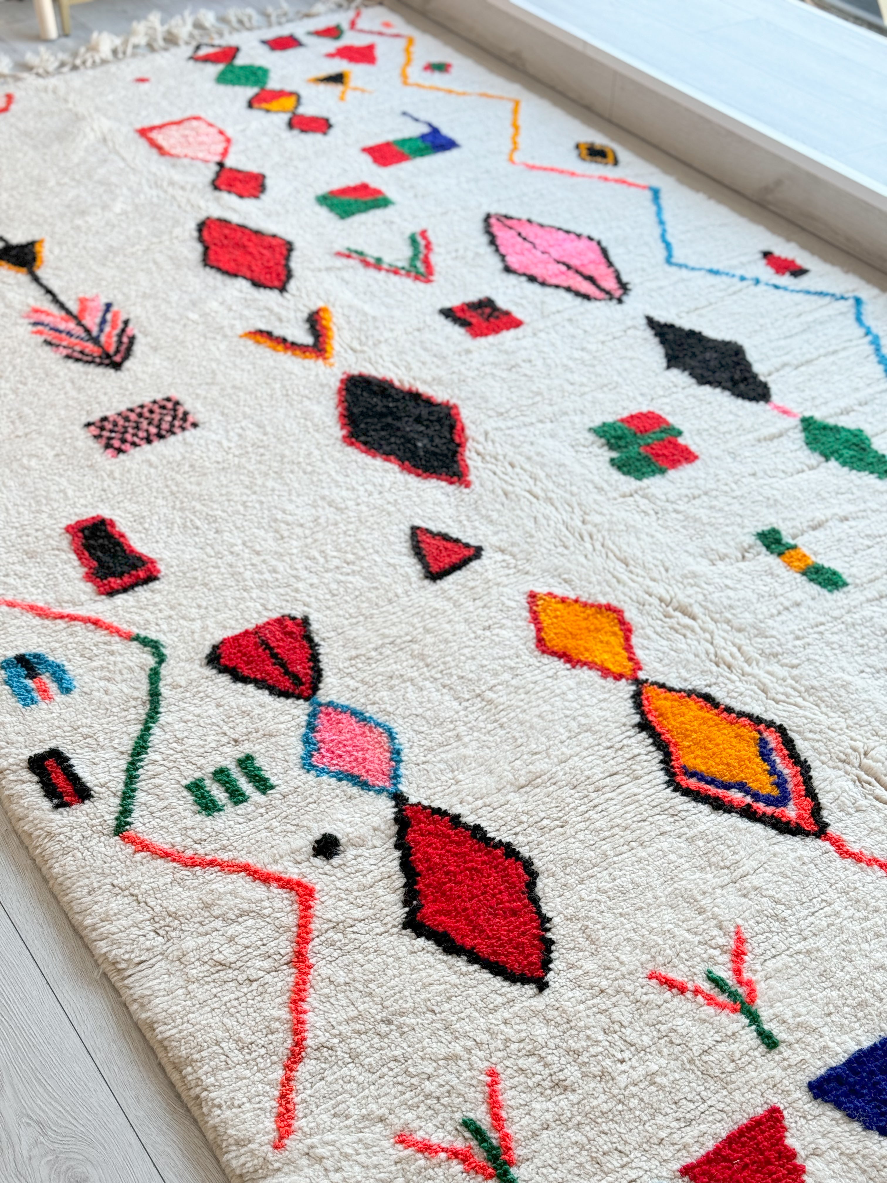 Colorful Berber rug 190 x 340 cm - n°830