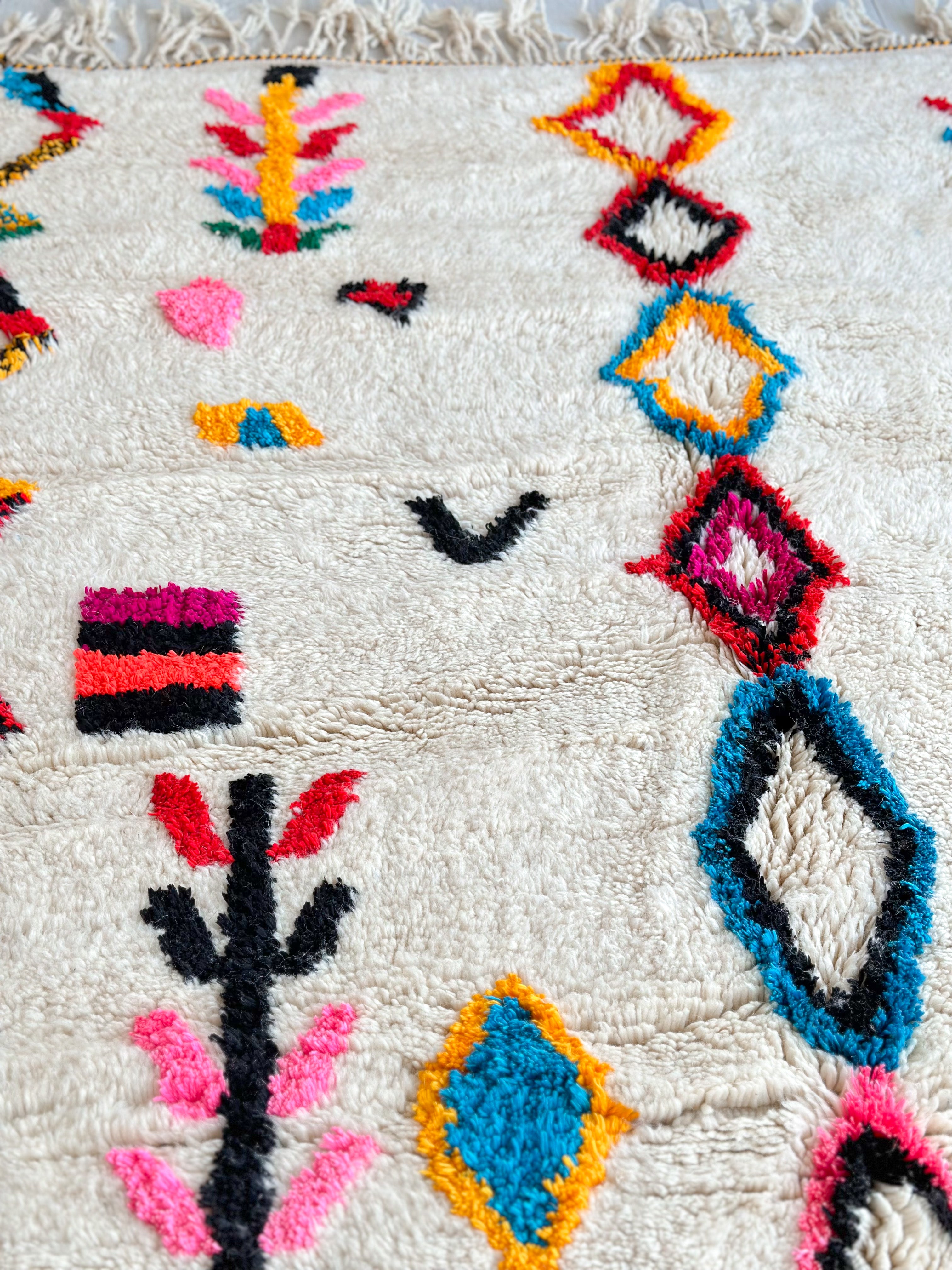 Colorful Berber rug 150 x 268 cm - n°630