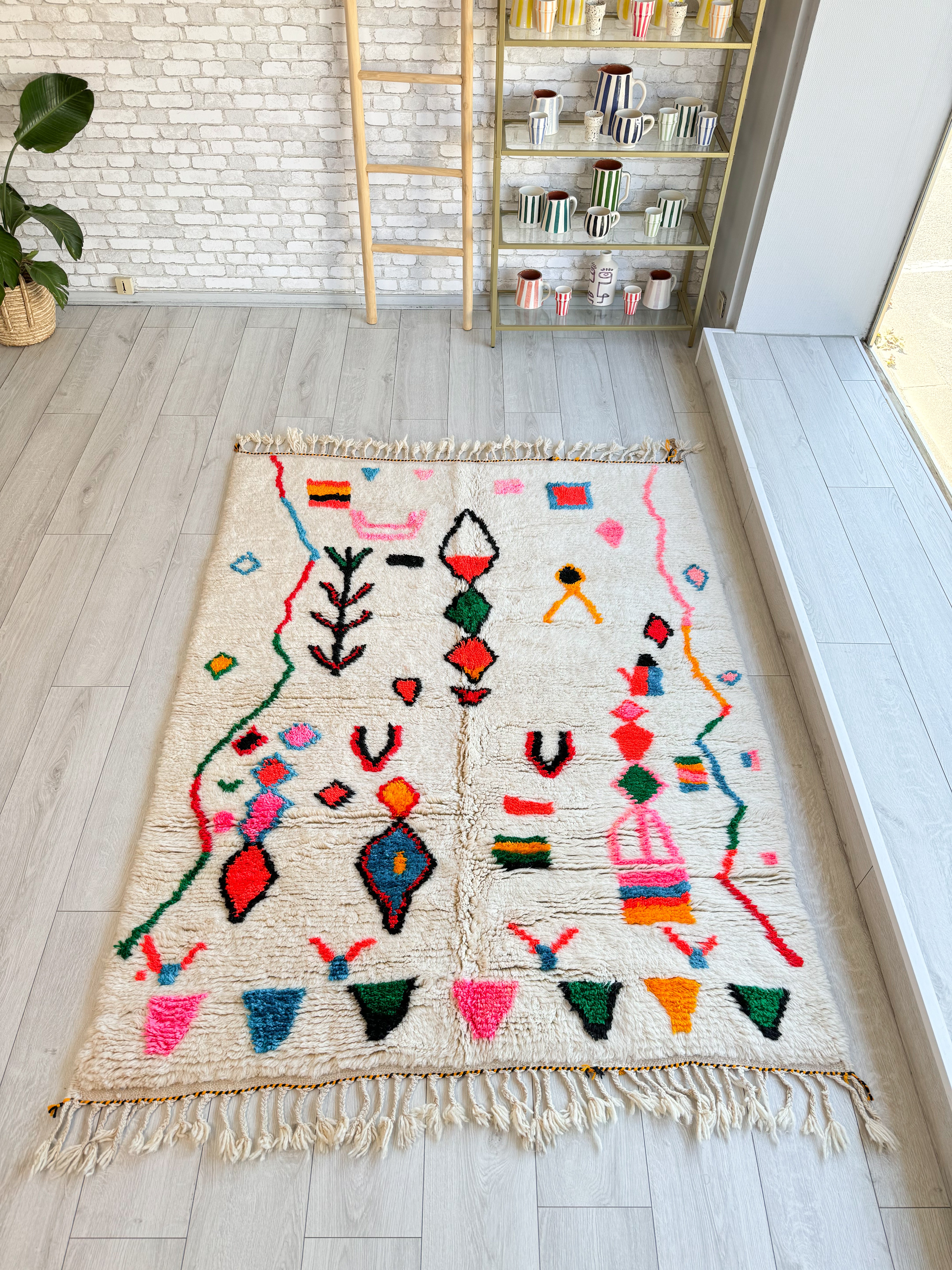 Colorful Berber Rug 159 x 213 cm / 5.2 x 7.0 ft - n°1503