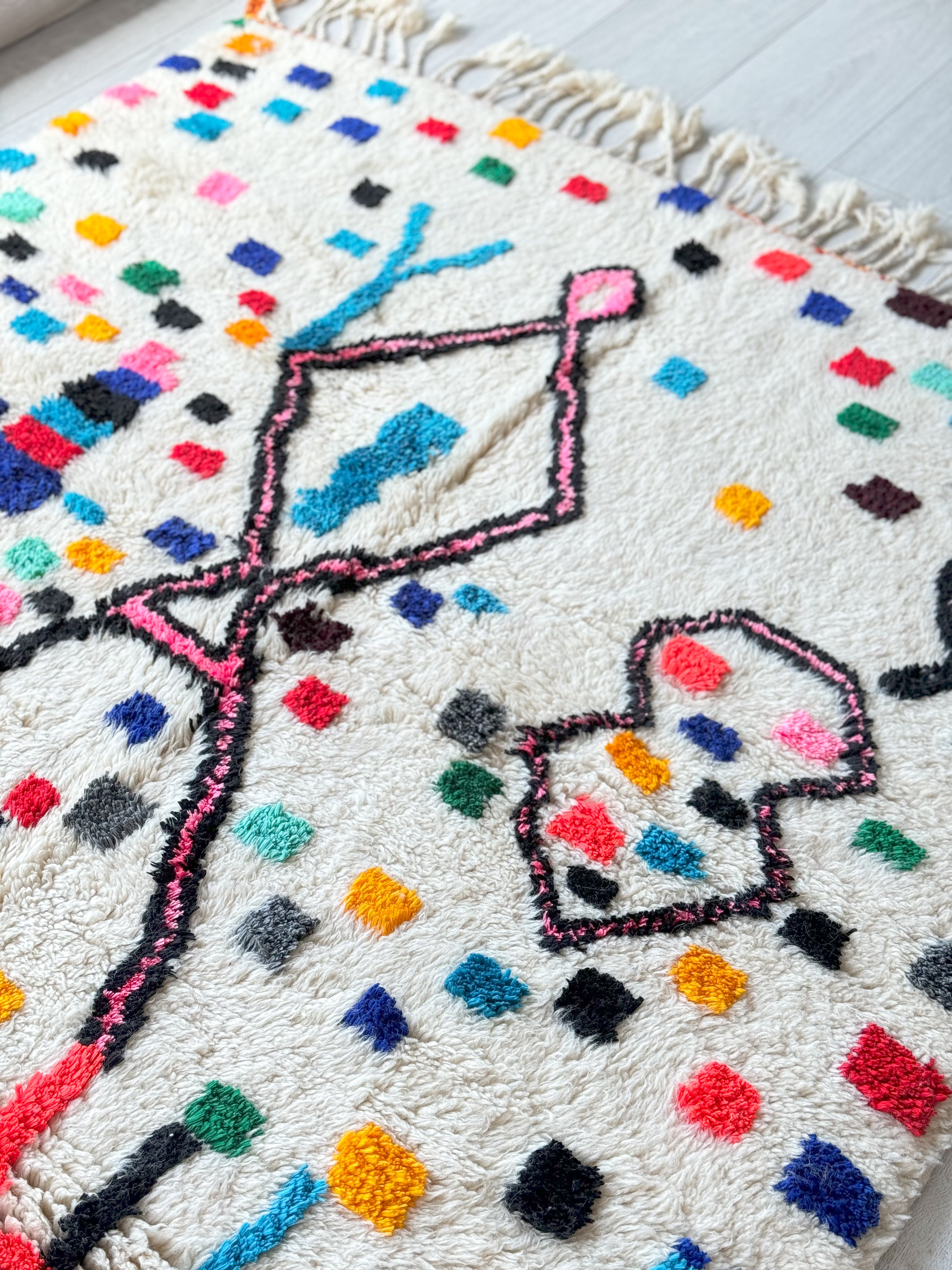 Colorful Berber carpet - n°1250