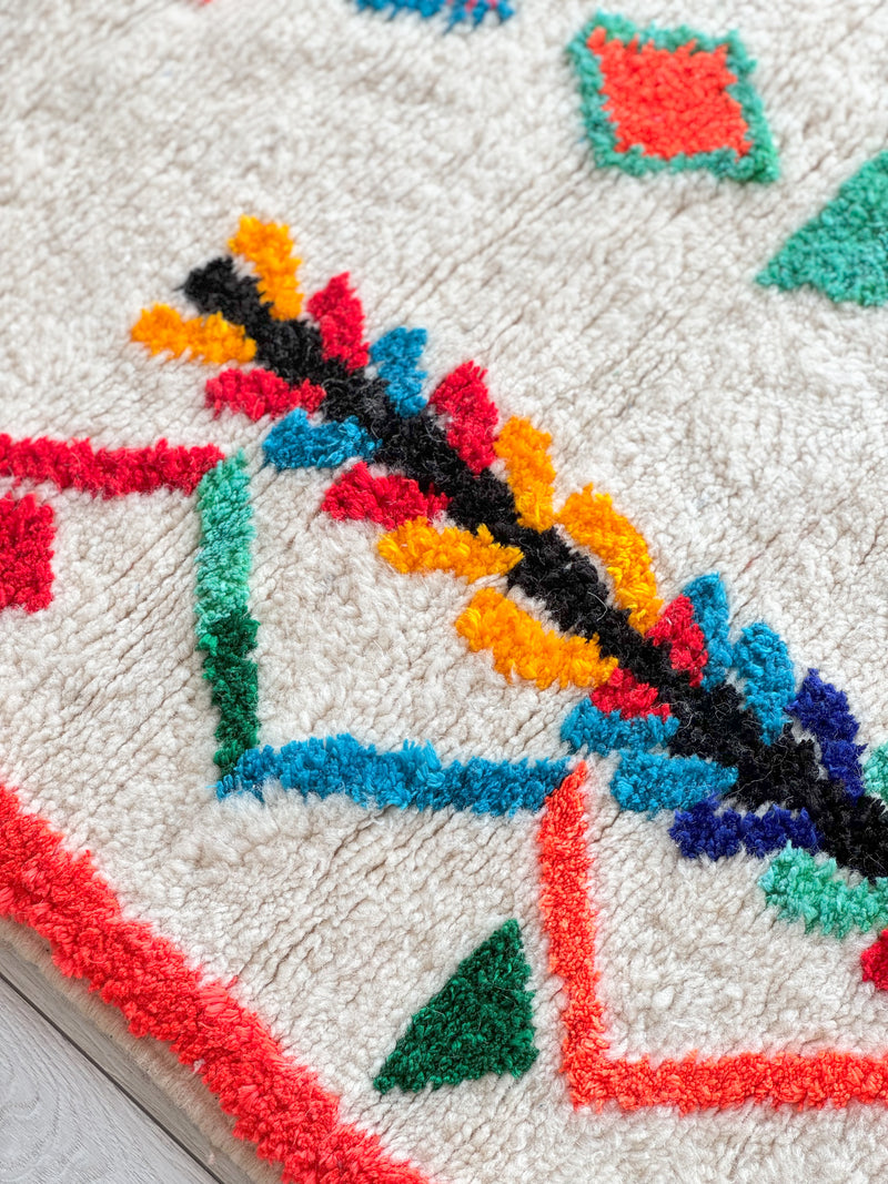 Colorful Berber rug 150 x 260 cm - n°891