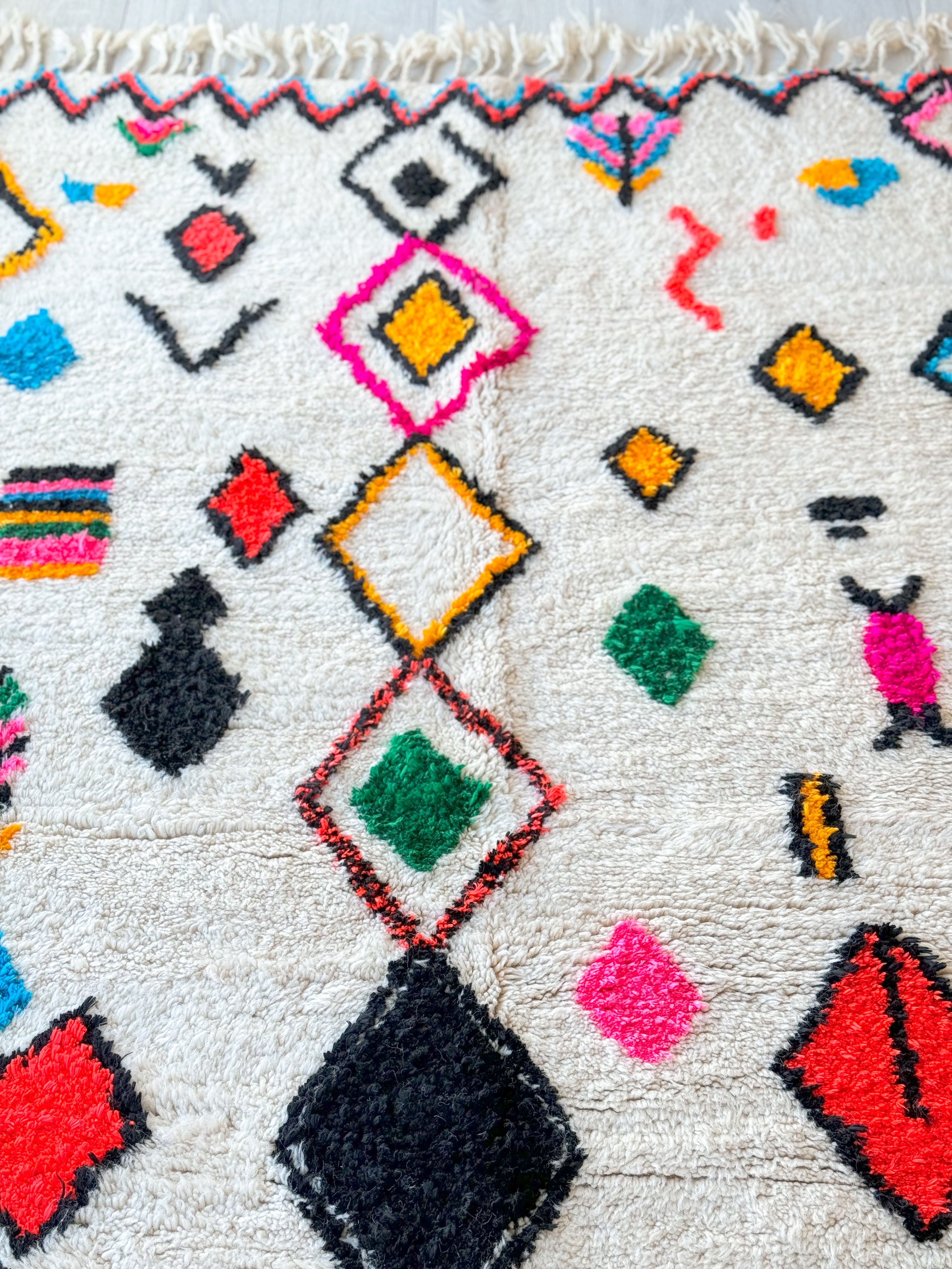 Colorful Berber rug 150 x 260 cm - n°870