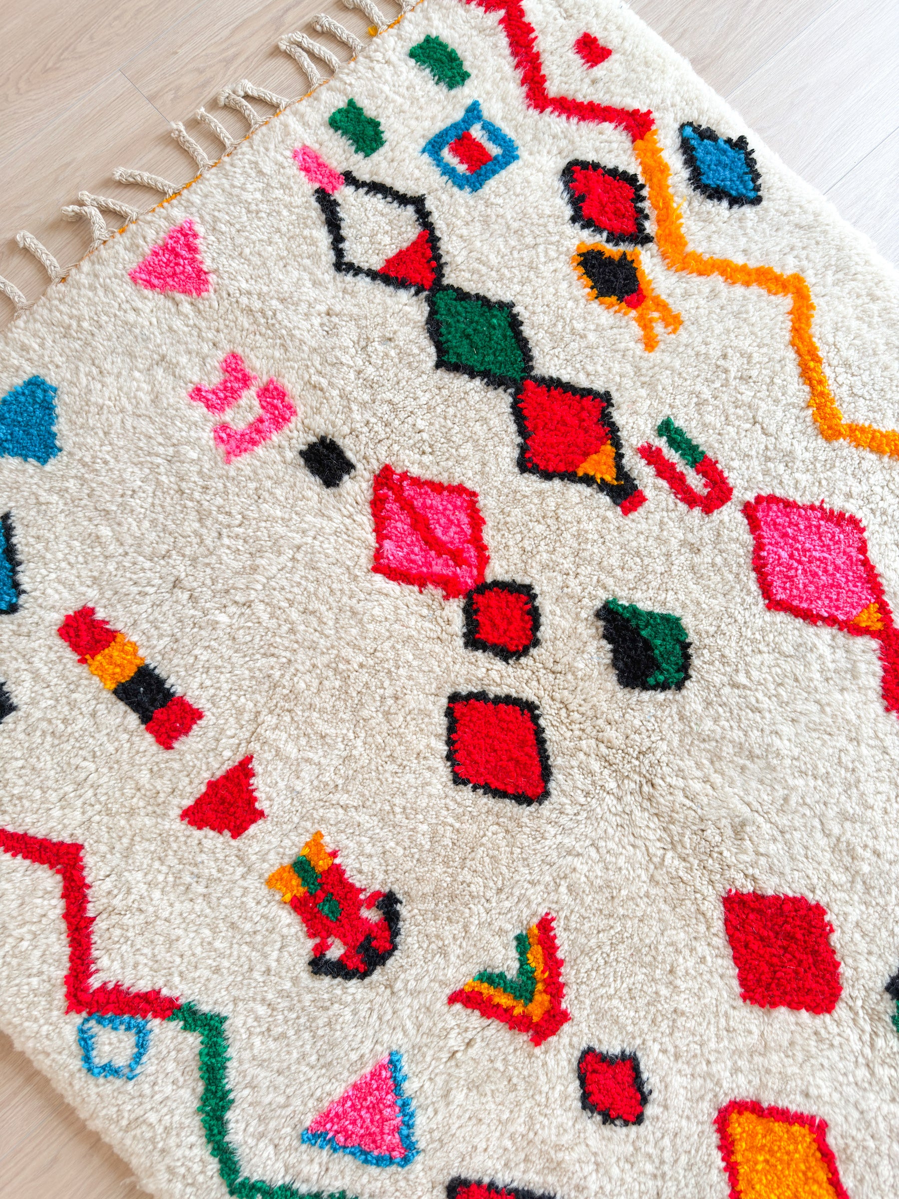Colorful Berber rug 146 x 214 cm - no. 2054