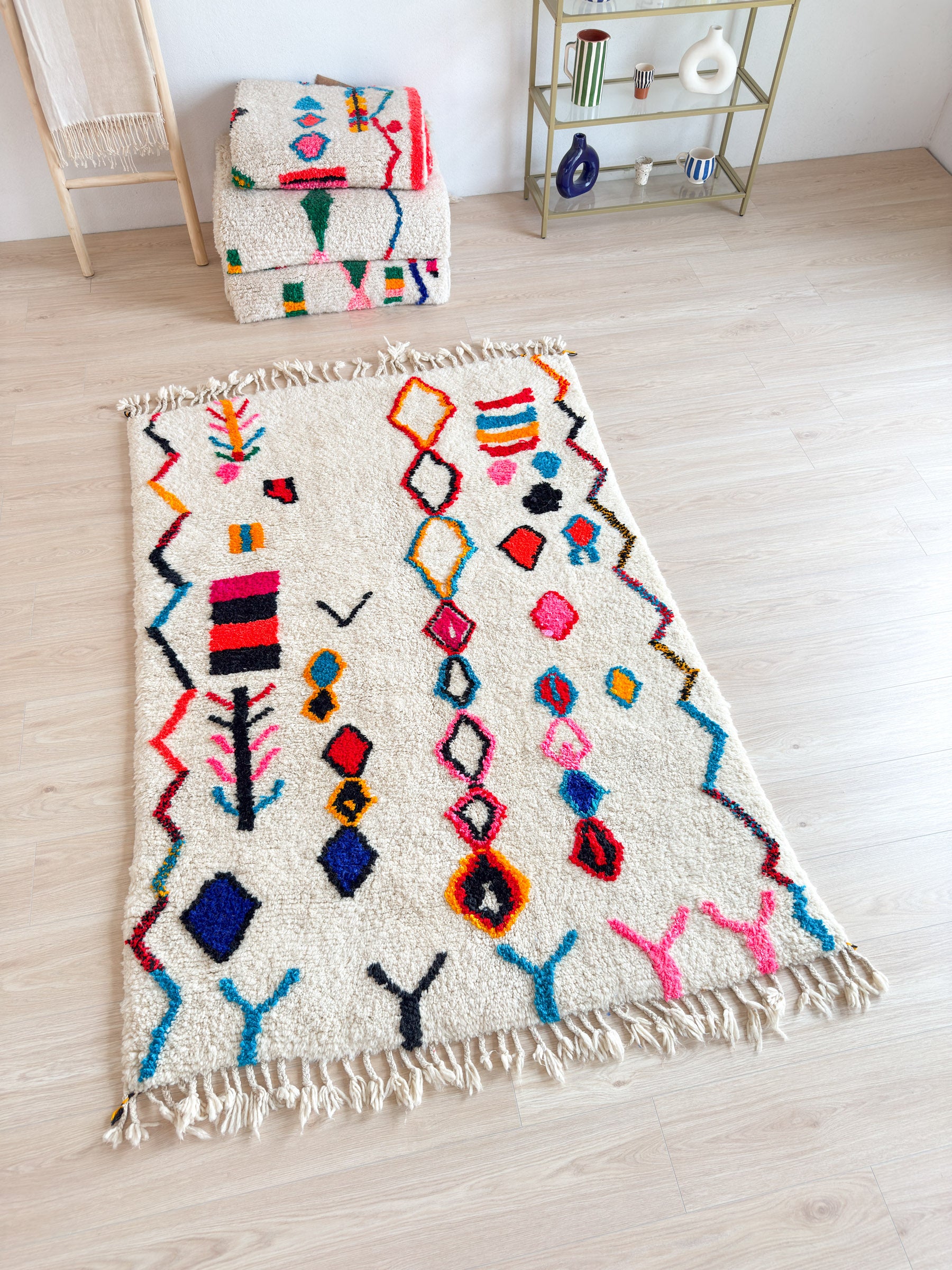 Colorful Berber rug 142 x 225 cm - no. 2121