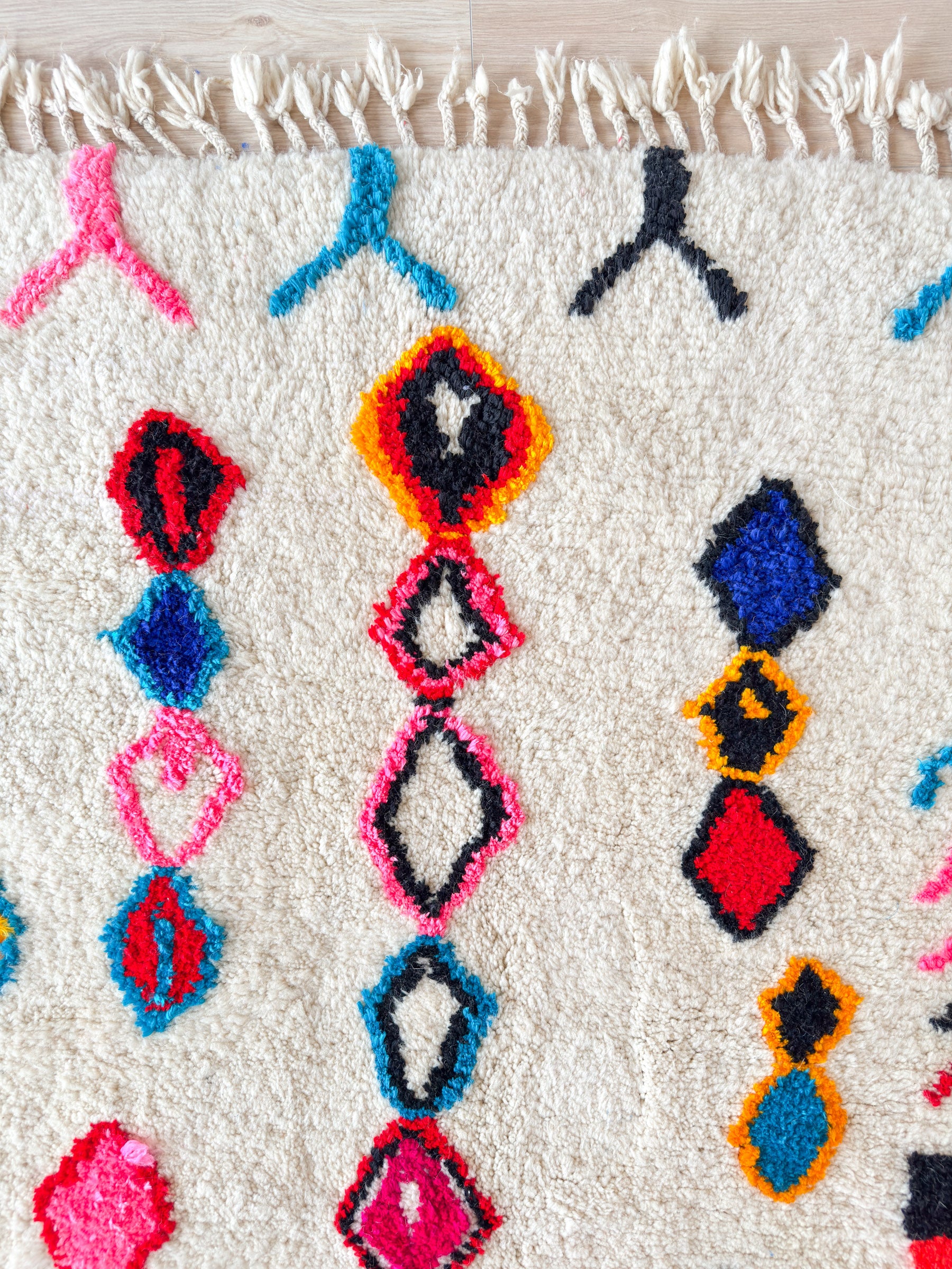 Colorful Berber rug 142 x 225 cm - no. 2121