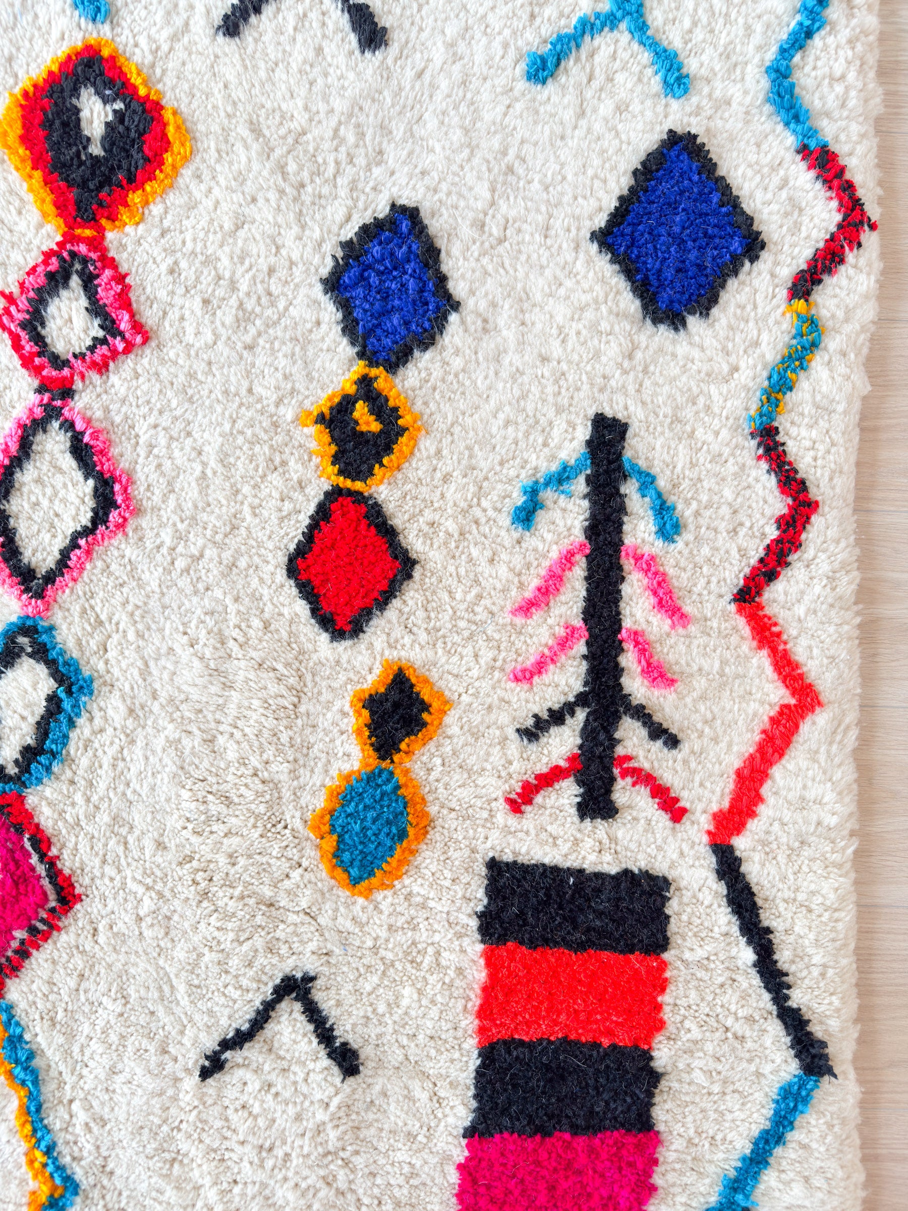Colorful Berber rug 142 x 225 cm - no. 2121