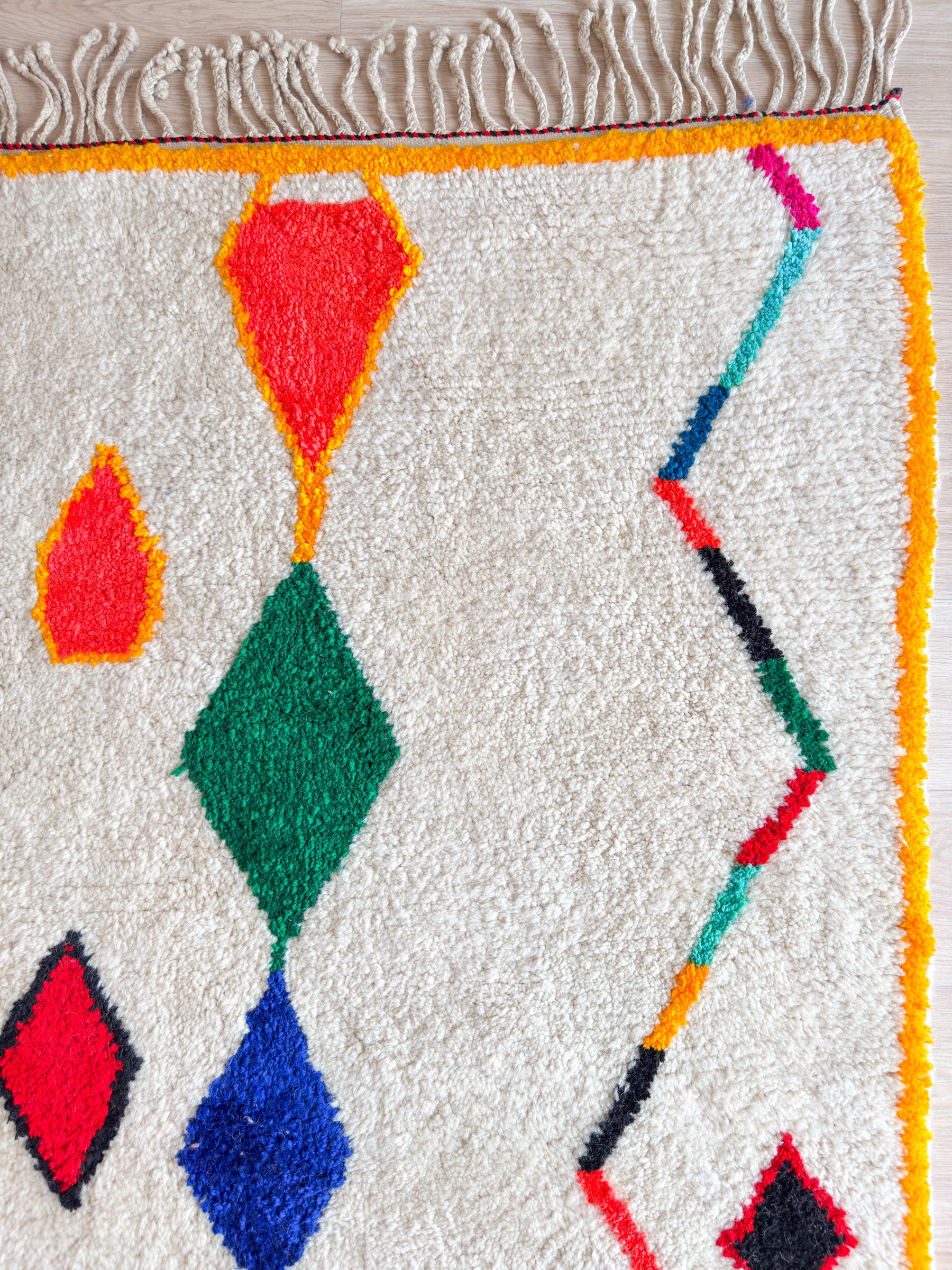 Colorful Berber rug 192 x 284 cm - n°1948