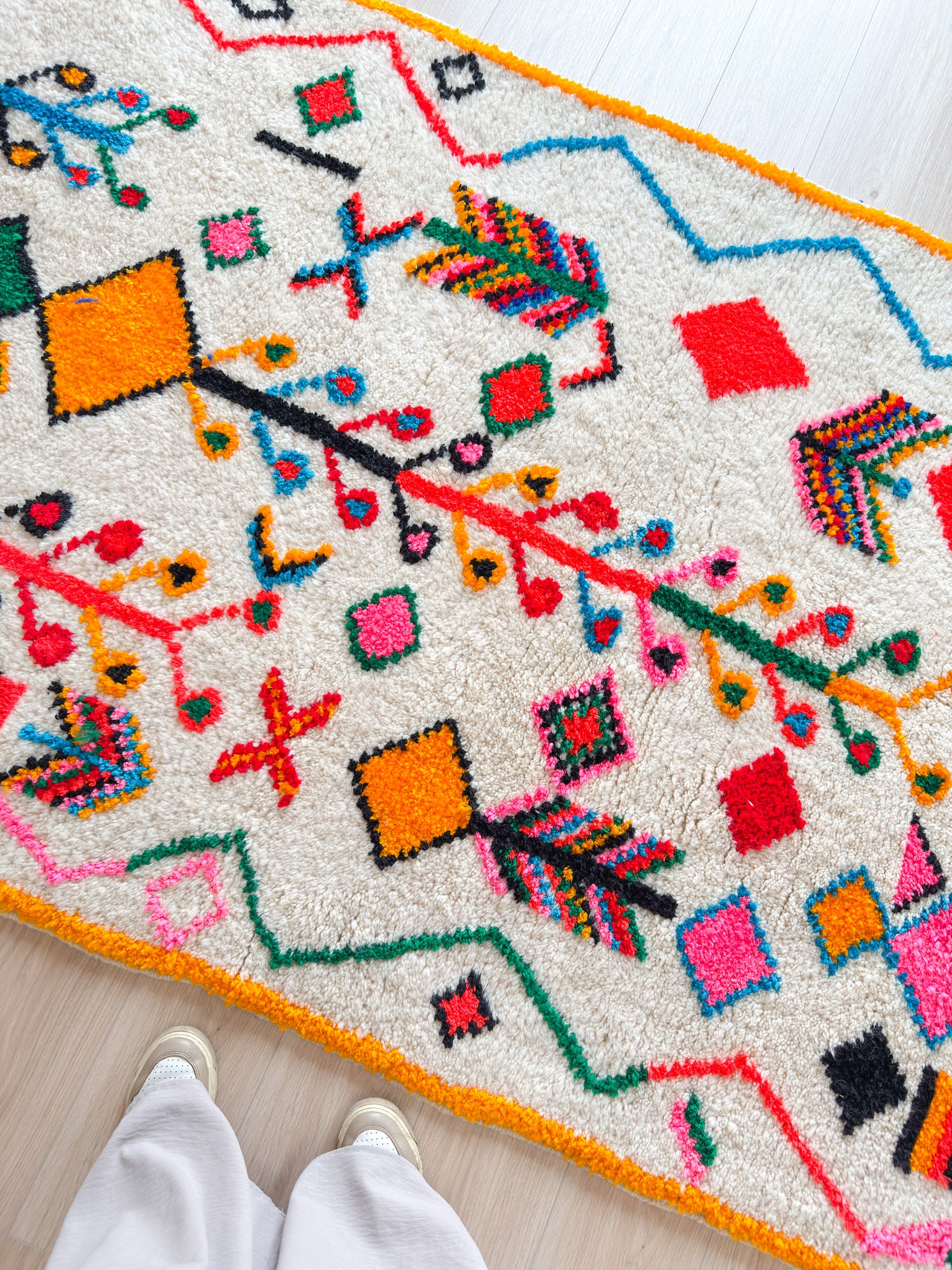 Colorful Berber rug 146 x 243 cm - no. 2169