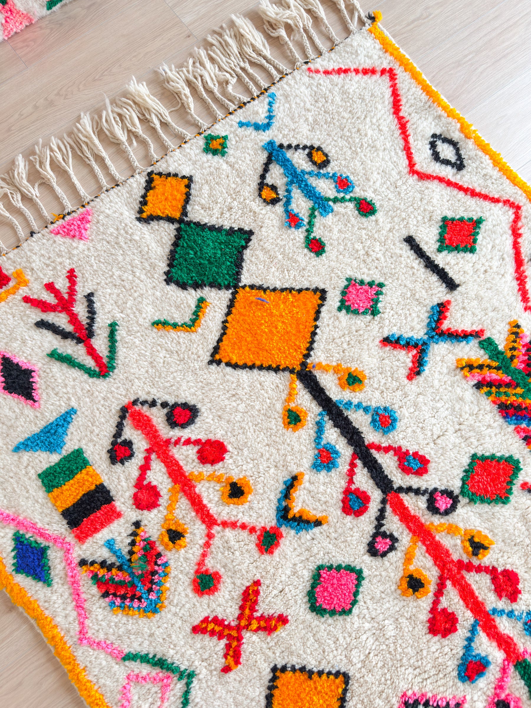 Colorful Berber rug 146 x 243 cm - no. 2169