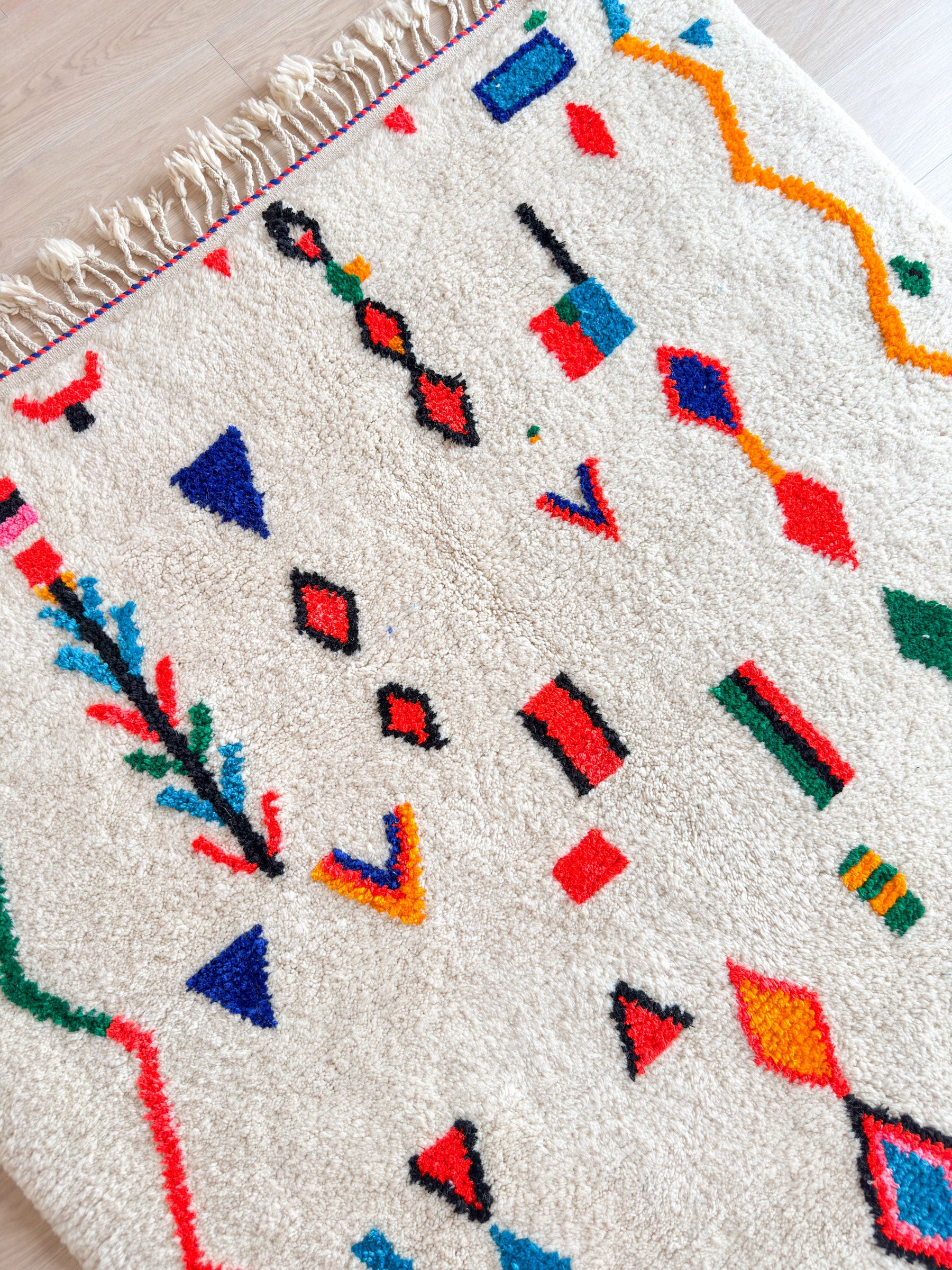 Colorful Berber rug 165 x 220 cm - n°2051
