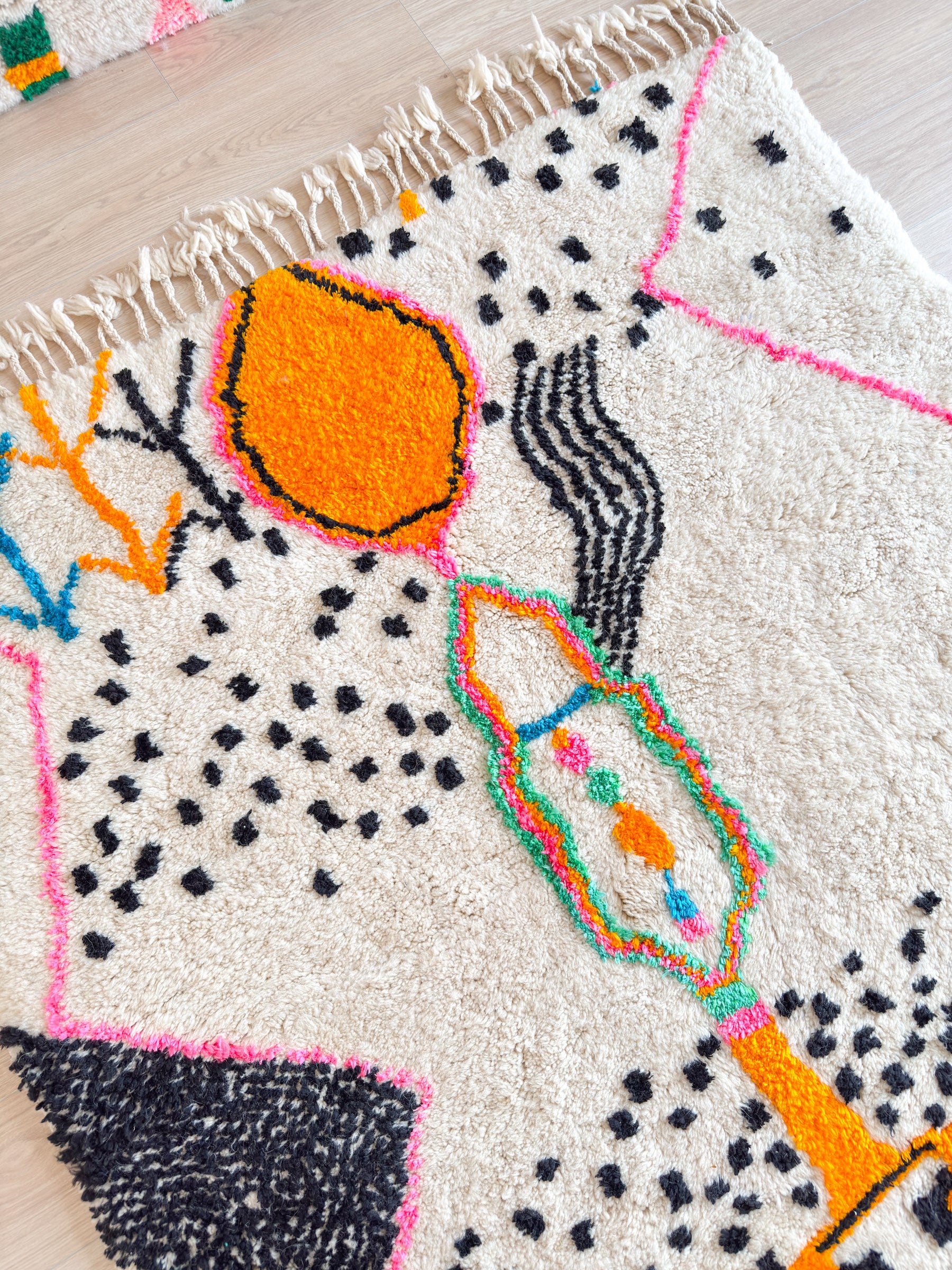 Colorful Berber rug 165 x 224 cm - no. 2109