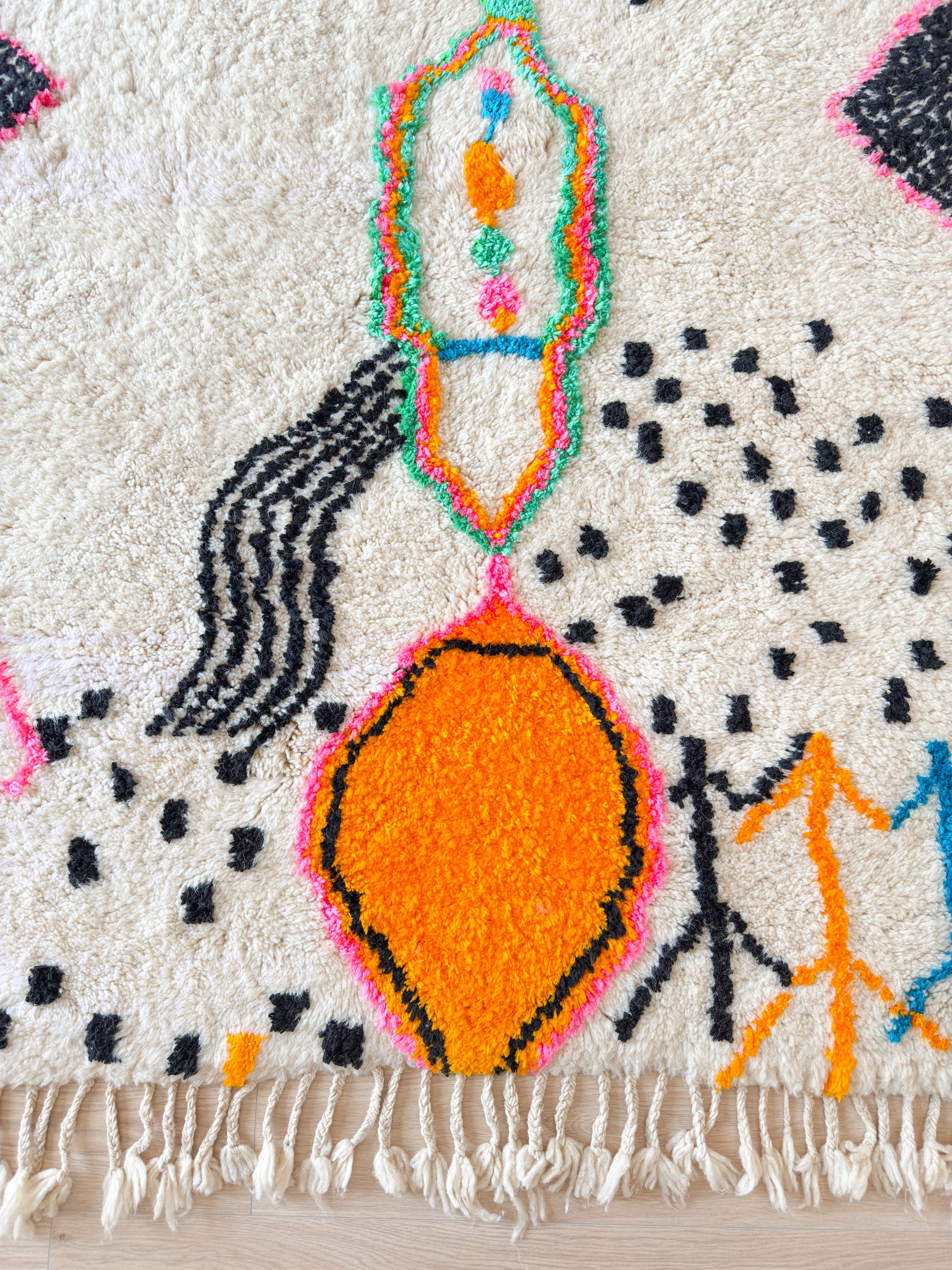 Colorful Berber rug 165 x 224 cm - no. 2109