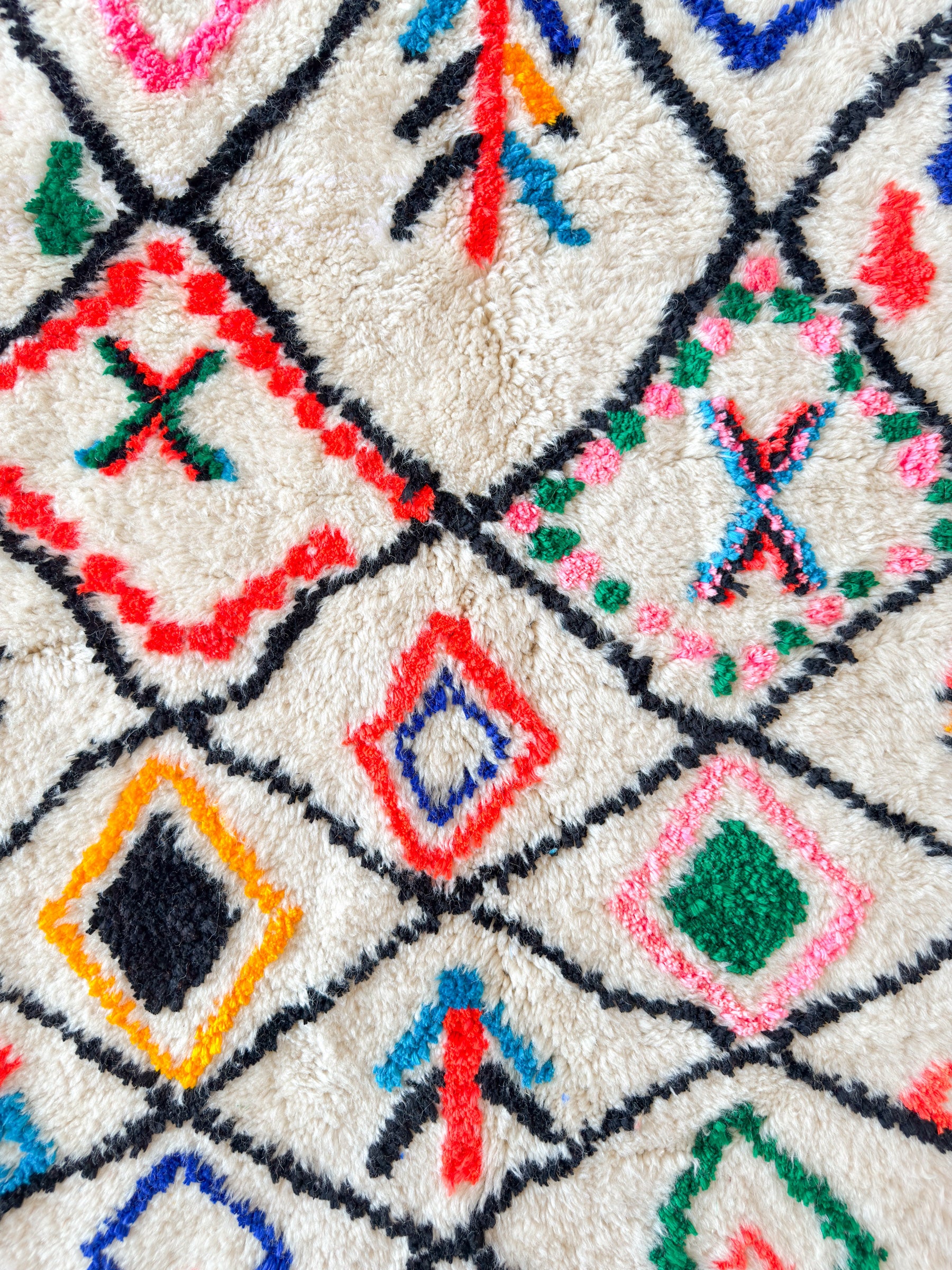 Colorful Berber rug 96 x 145 cm - no. 2068