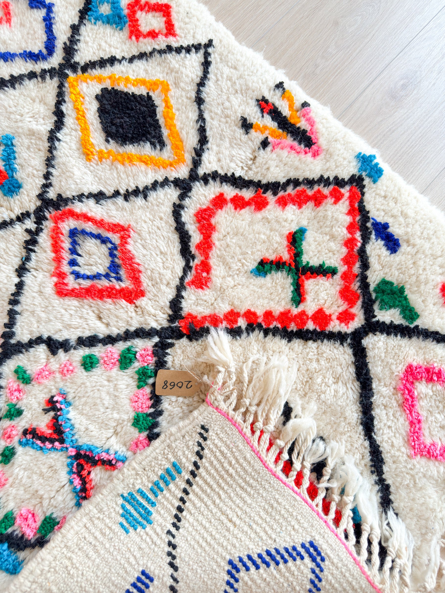 Colorful Berber rug 96 x 145 cm - no. 2068