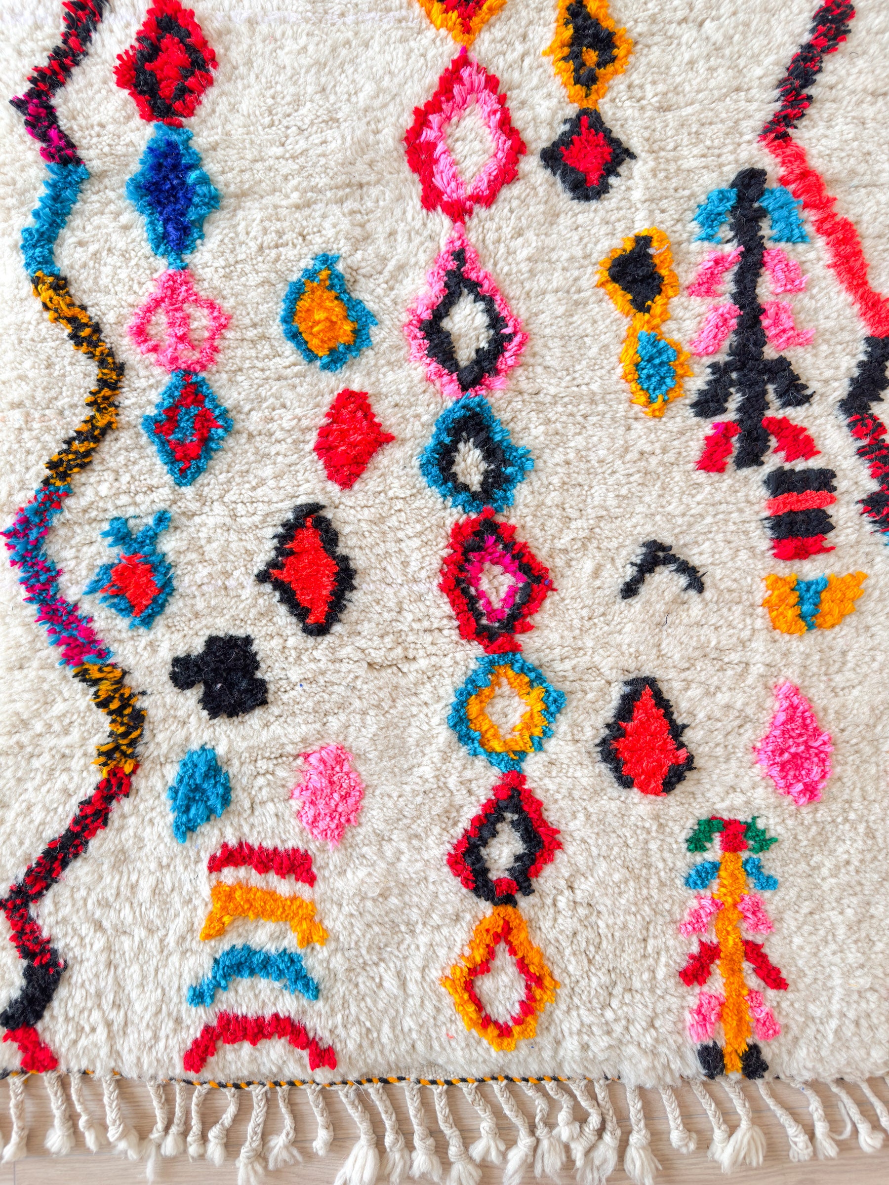 Colorful Berber rug 91 x 135 cm - n°2081