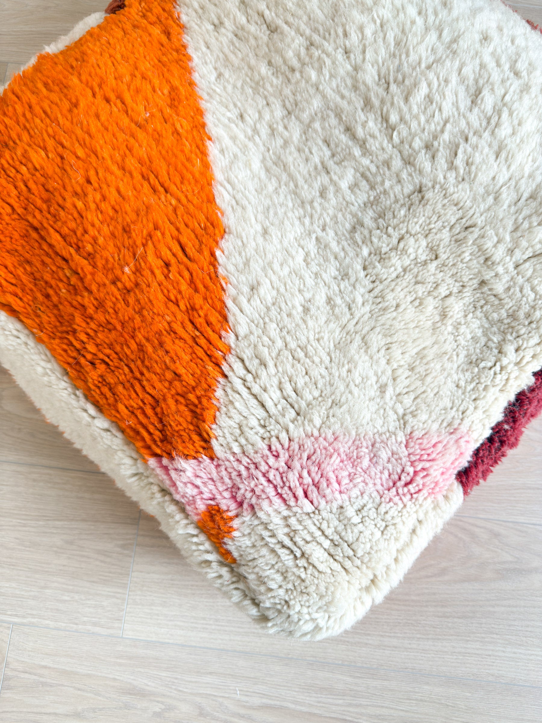Marokkanischer Pouf, bunter Berber-Pouf - 60 x 60 cm - Nr. 20