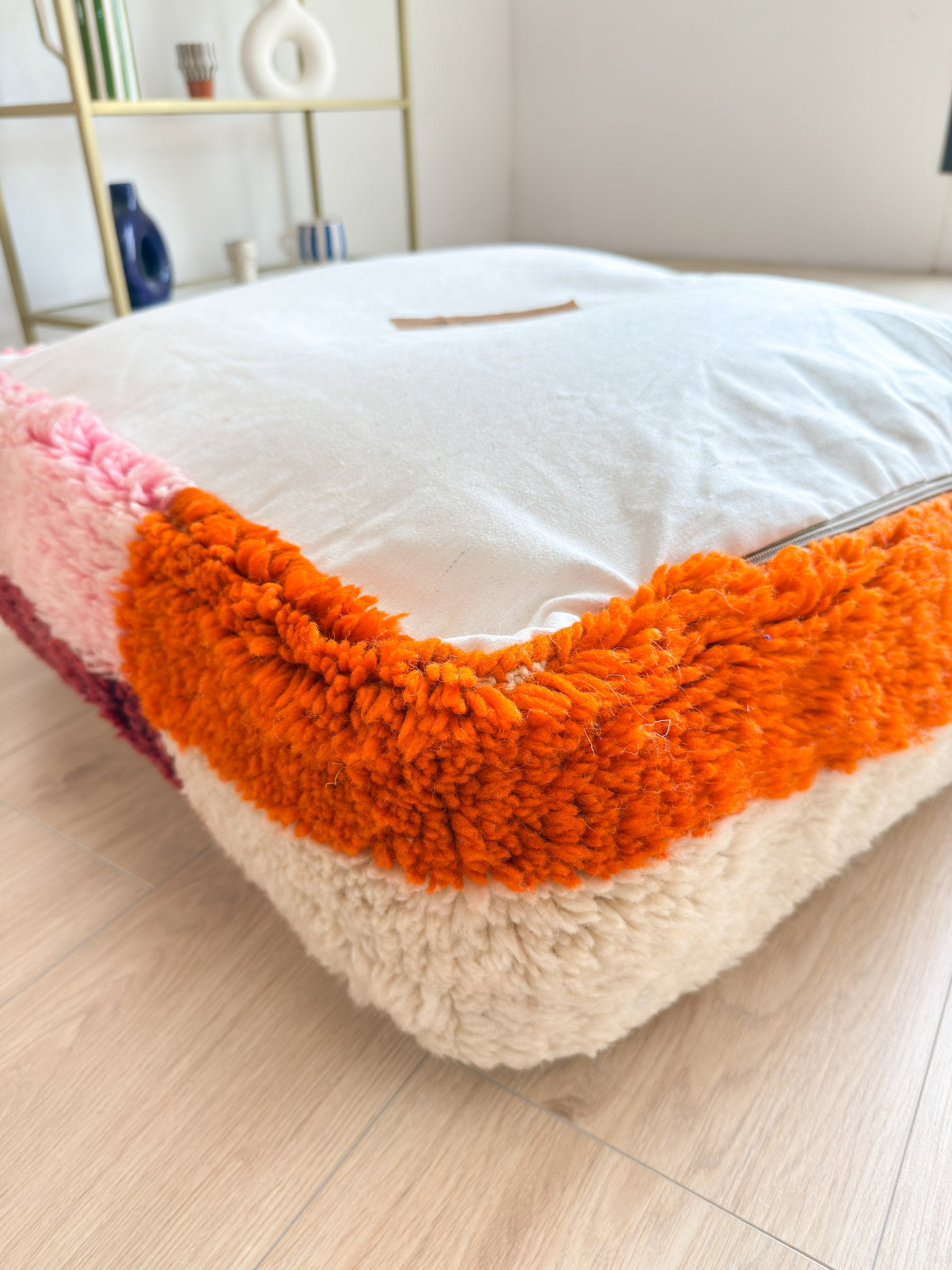 Marokkanischer Pouf, bunter Berber-Pouf - 60 x 60 cm - Nr. 20