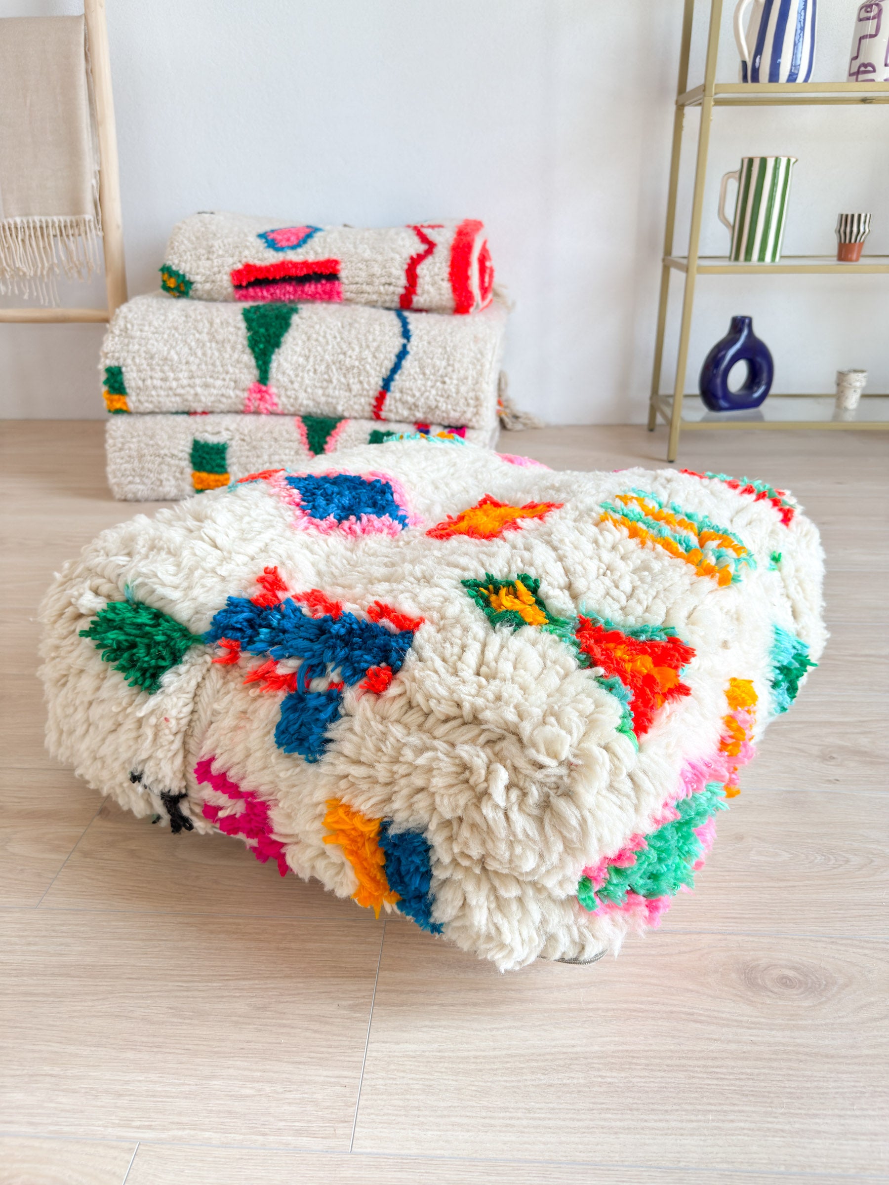 Marokkanischer Pouf, bunter Berber-Pouf - 60 x 60 cm - Nr. 22
