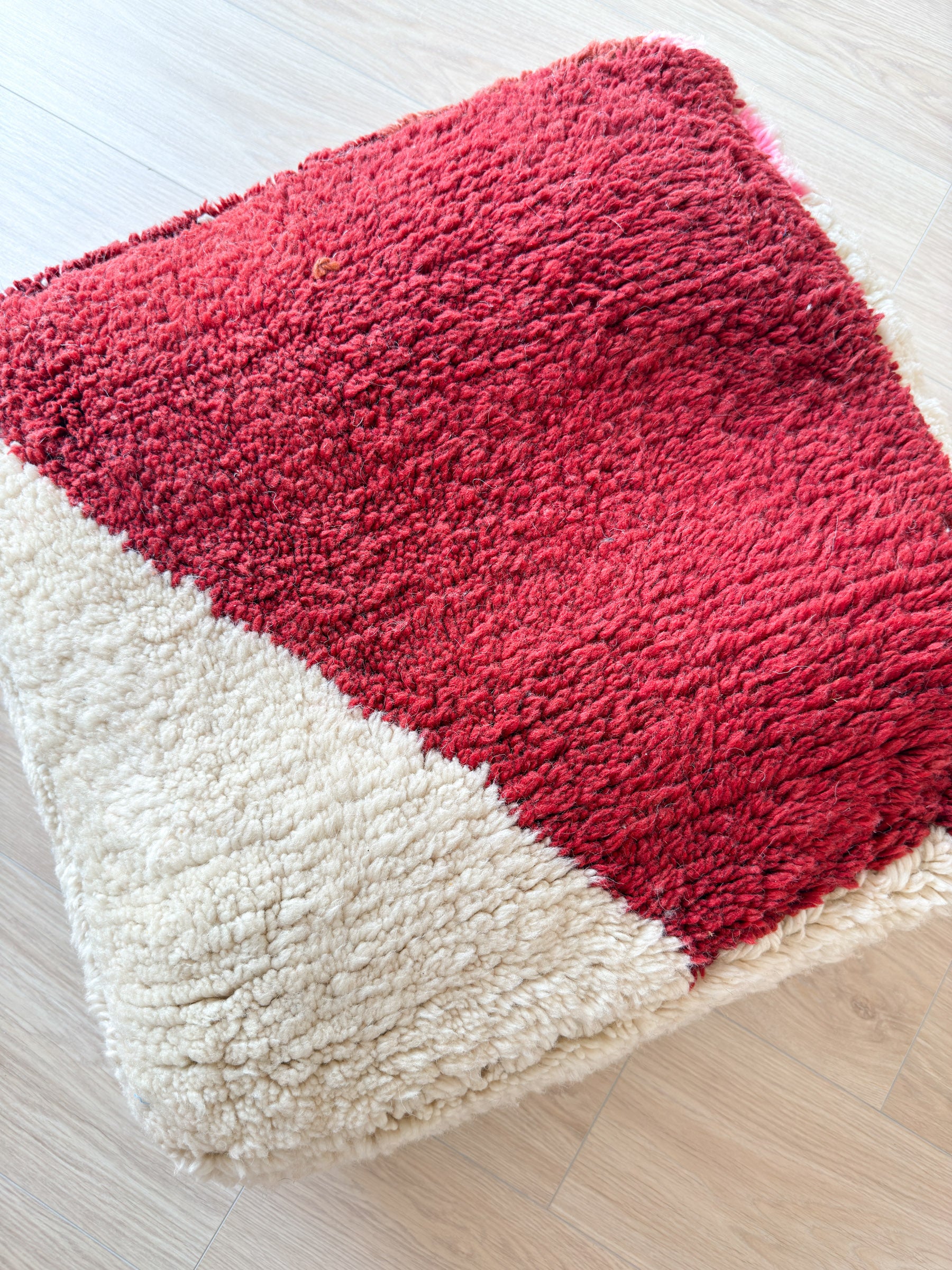 Moroccan pouf, colorful Berber pouf - 60 x 60 cm - n°21