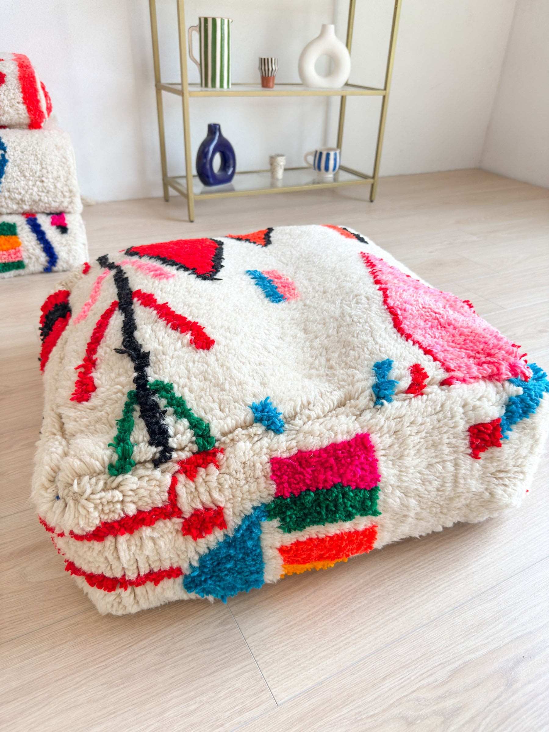 Marokkanischer Pouf, bunter Berber-Pouf - 60 x 60 cm - Nr. 23