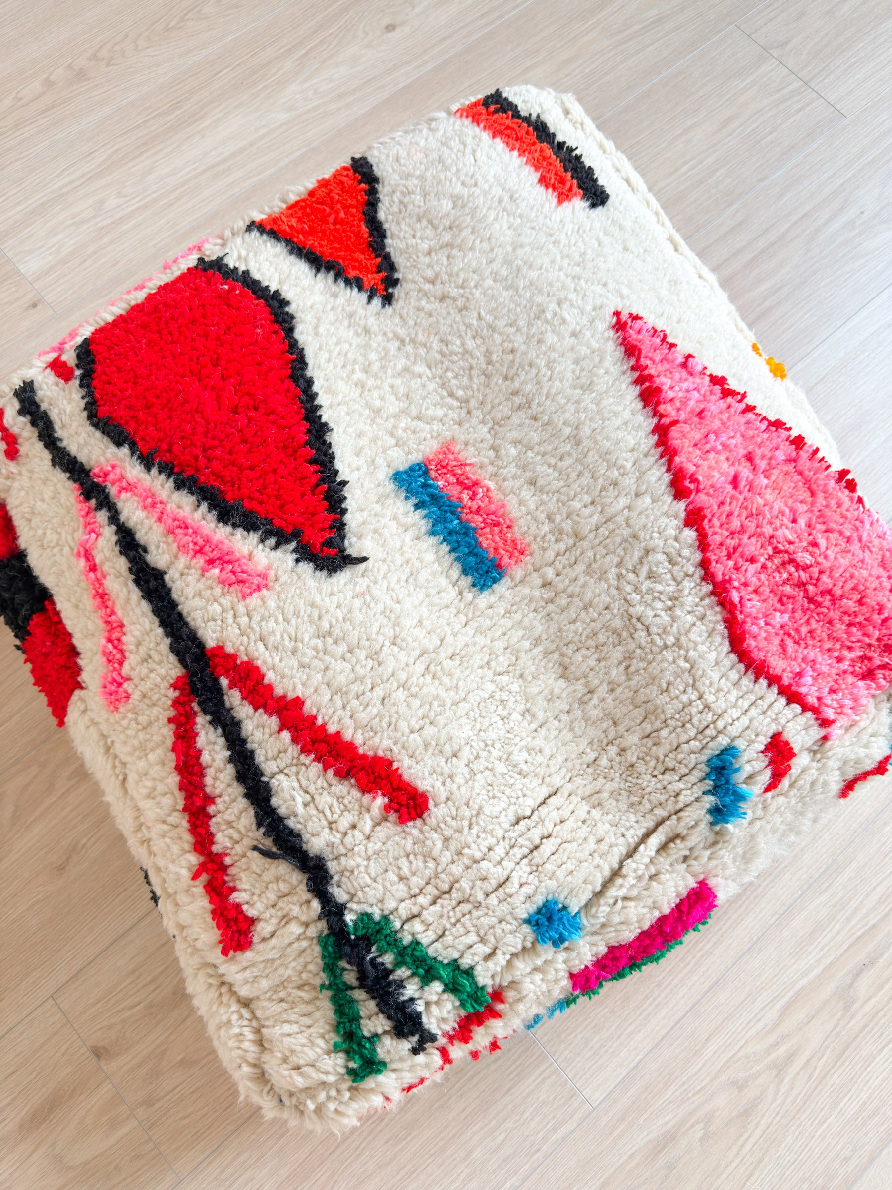 Marokkanischer Pouf, bunter Berber-Pouf - 60 x 60 cm - Nr. 23