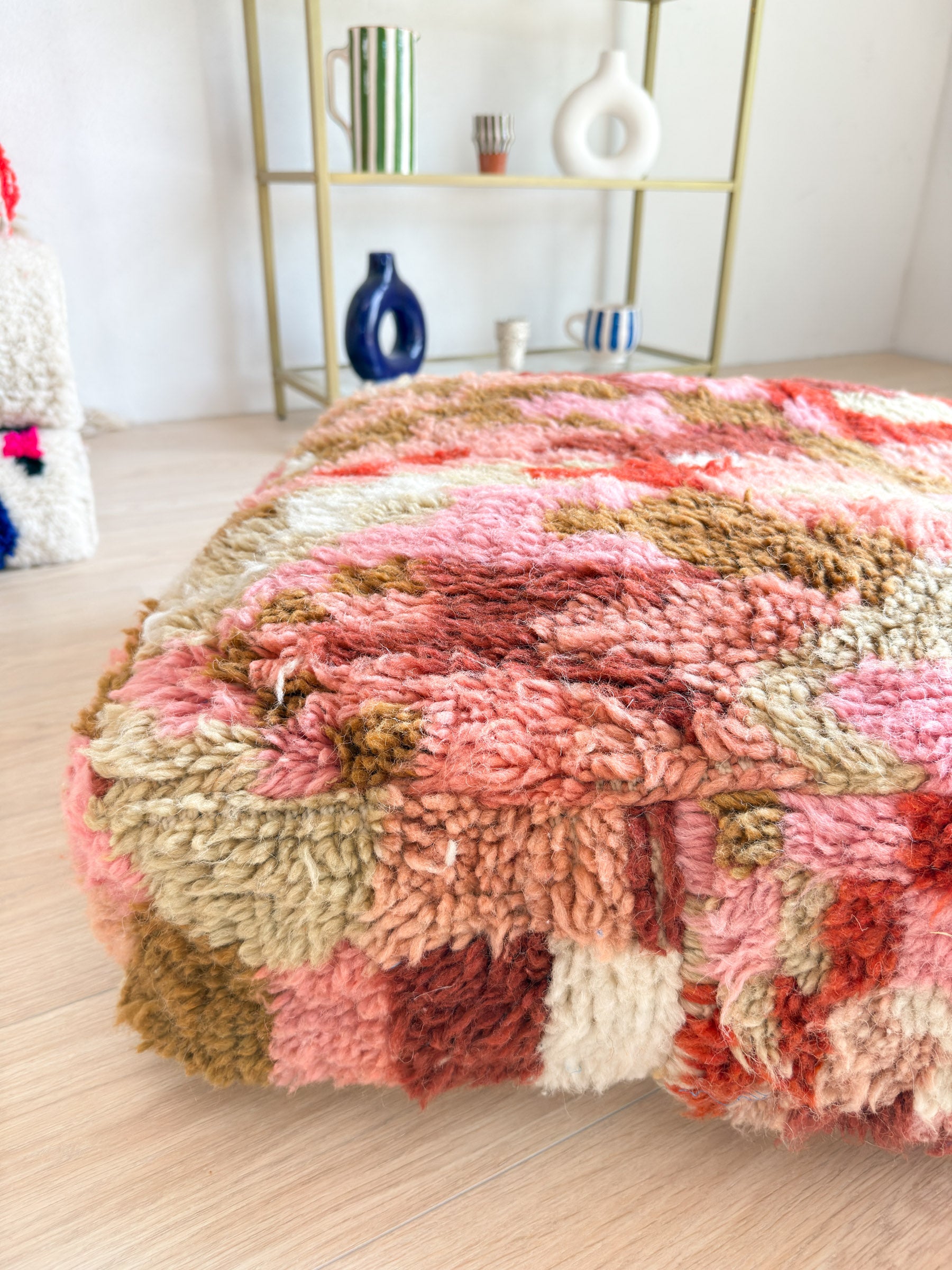 Marokkanischer Pouf, bunter Berber-Pouf - 60 x 60 cm - Nr. 24