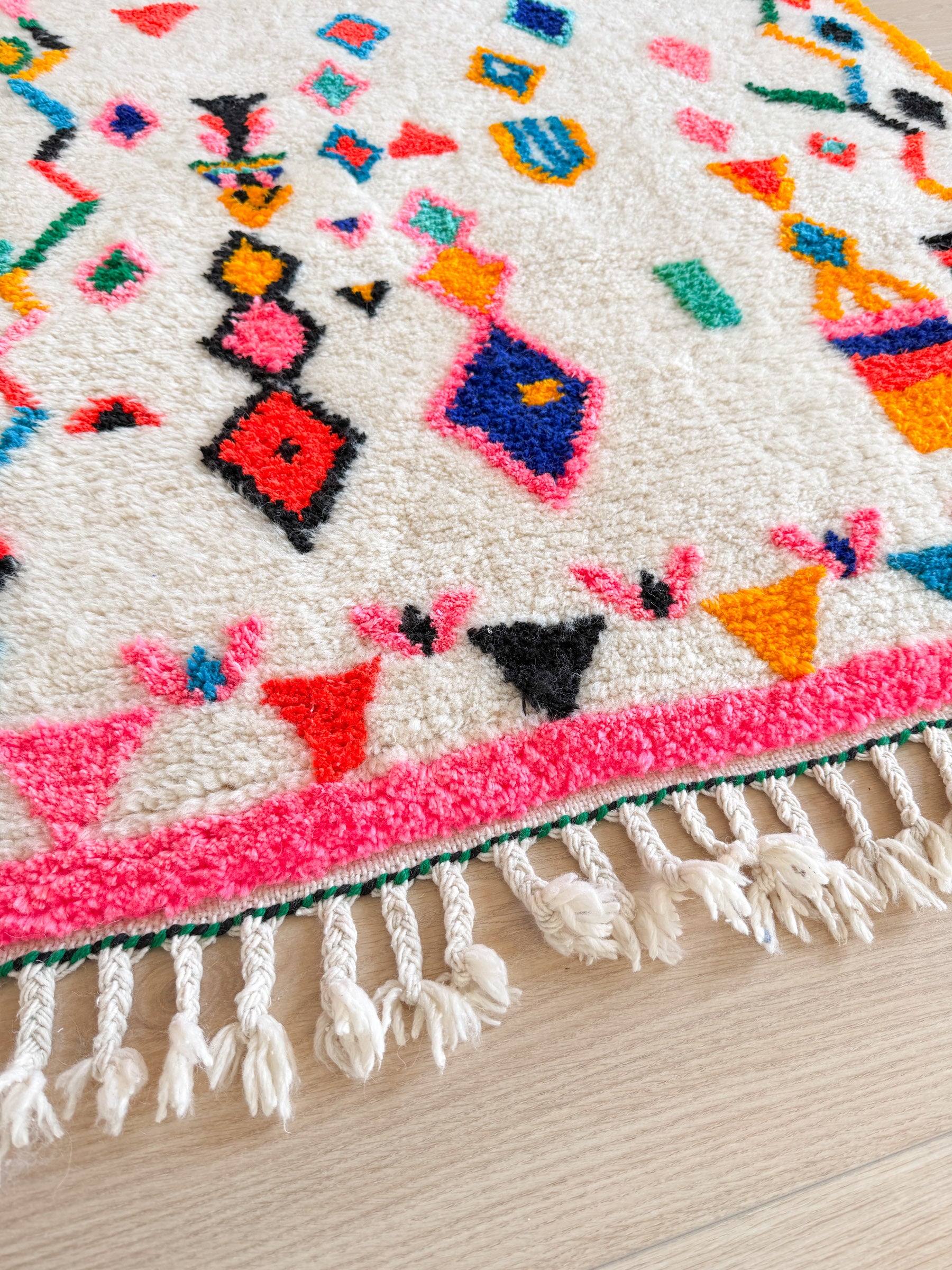 Tapis berbère coloré 103 x 170 cm - n°2432