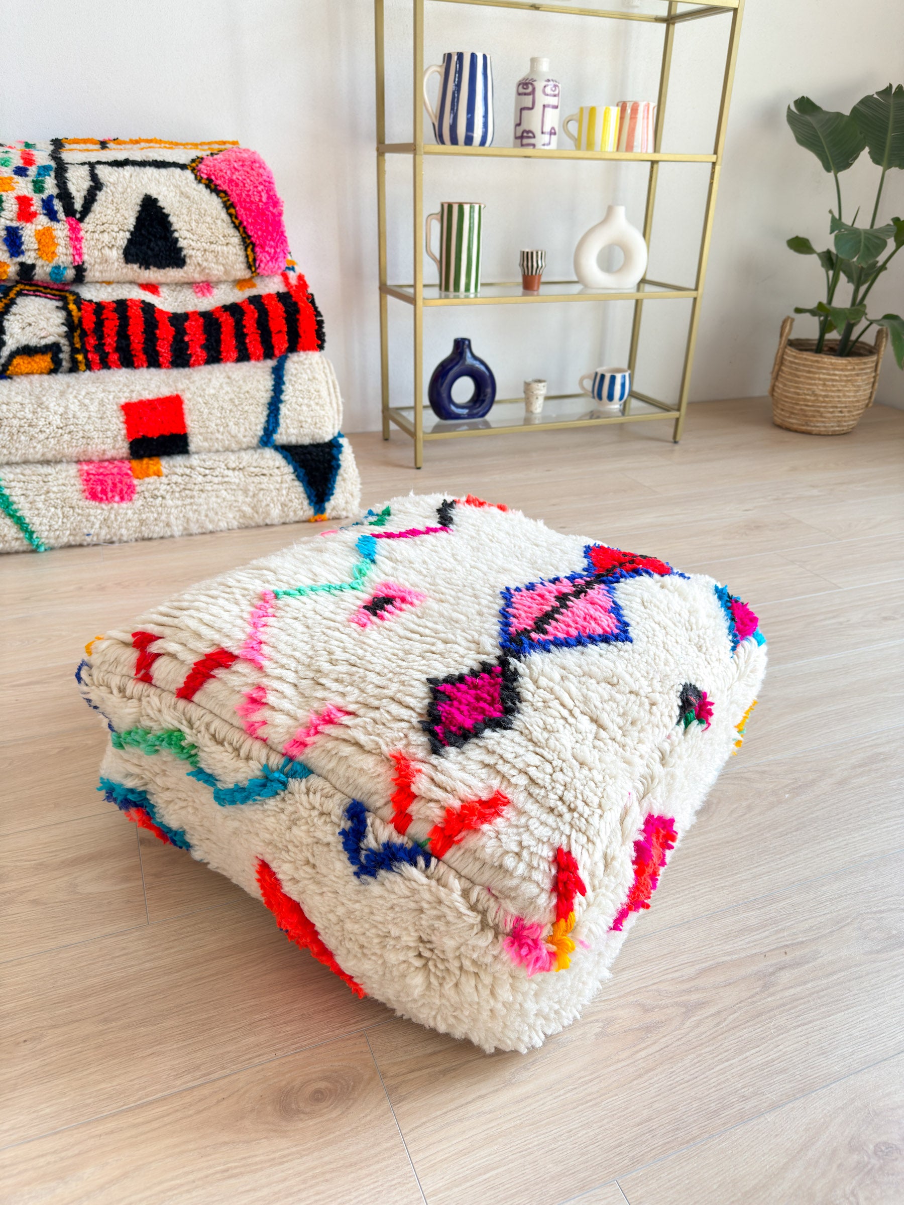 Pouf Marocain, pouf berbère coloré - 60 x 60 cm - n°10