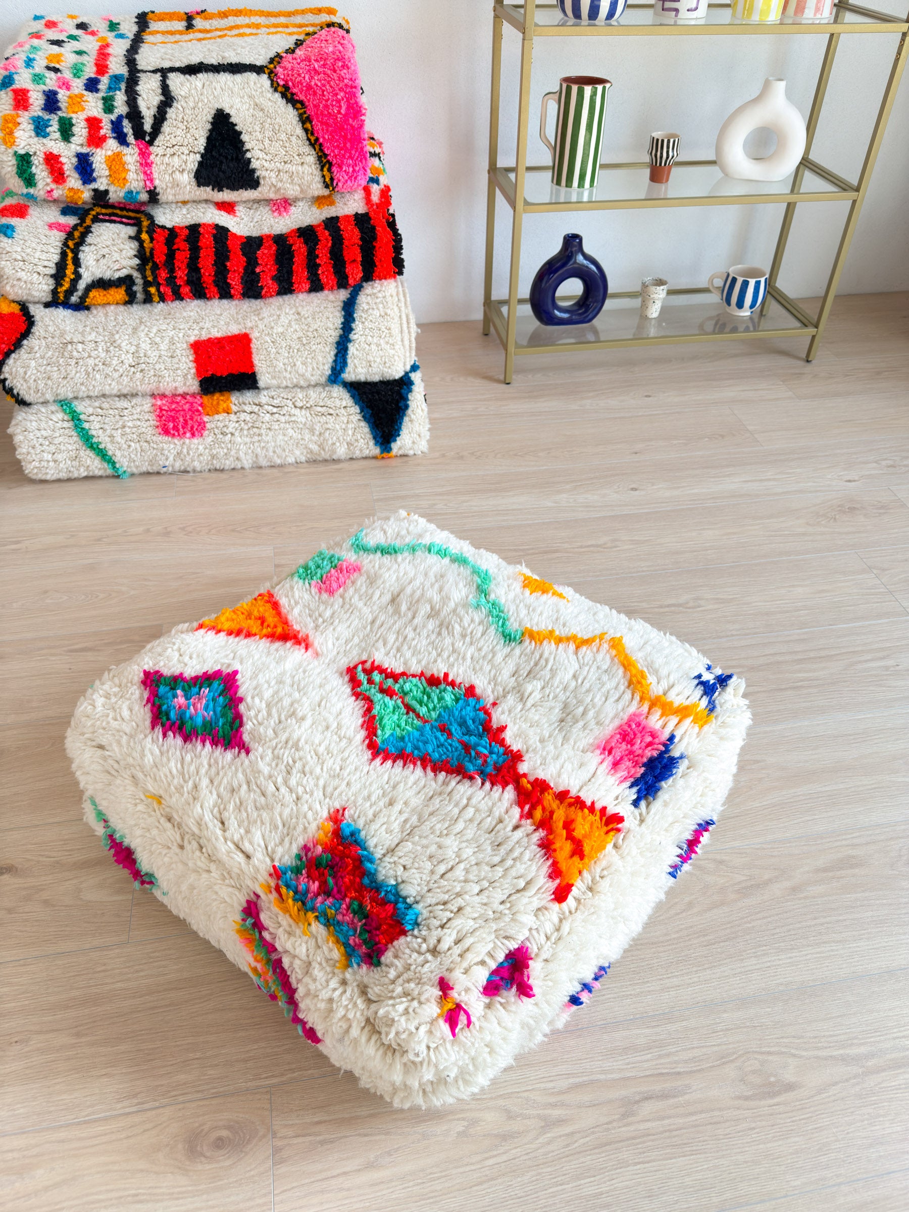 Pouf Marocain, pouf berbère coloré - 60 x 60 cm - n°11