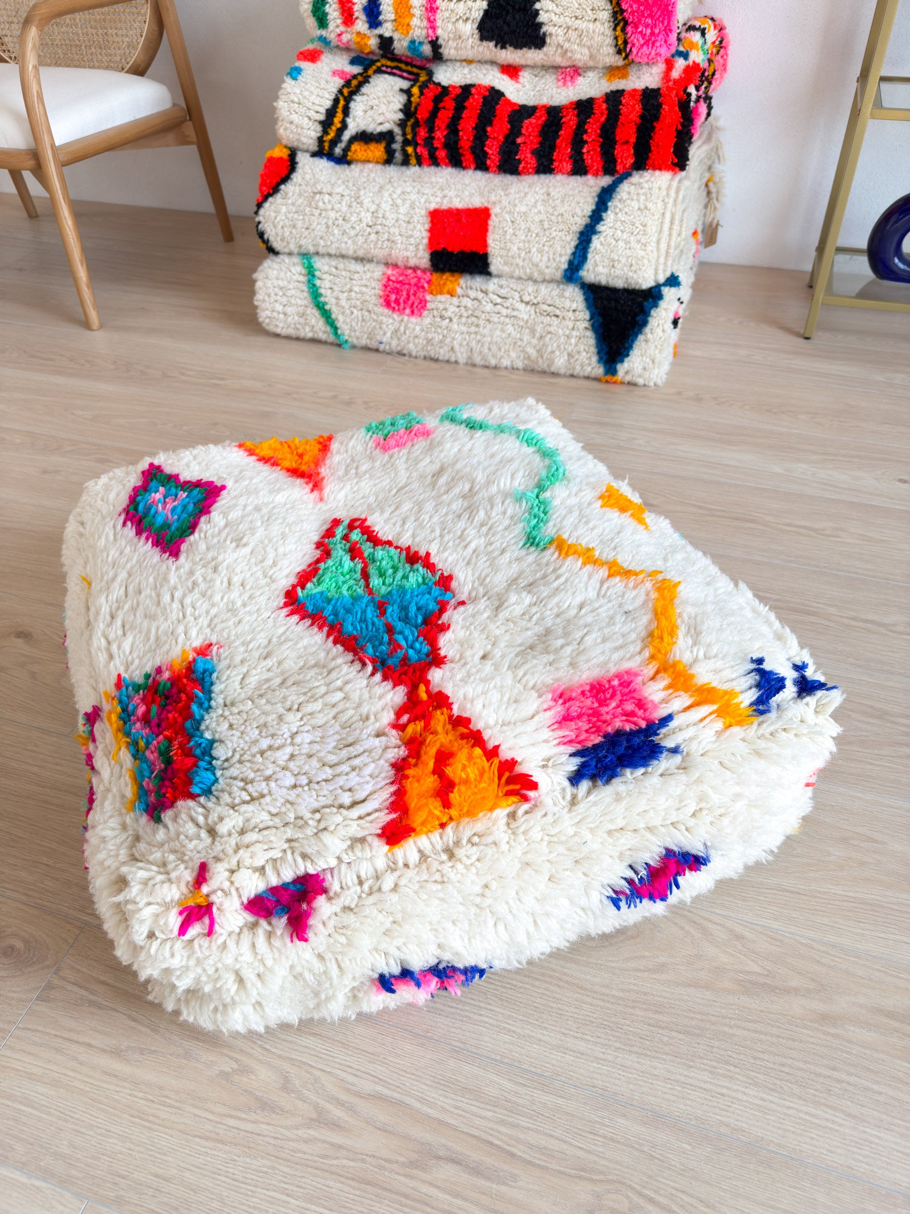 Pouf Marocain, pouf berbère coloré - 60 x 60 cm - n°11