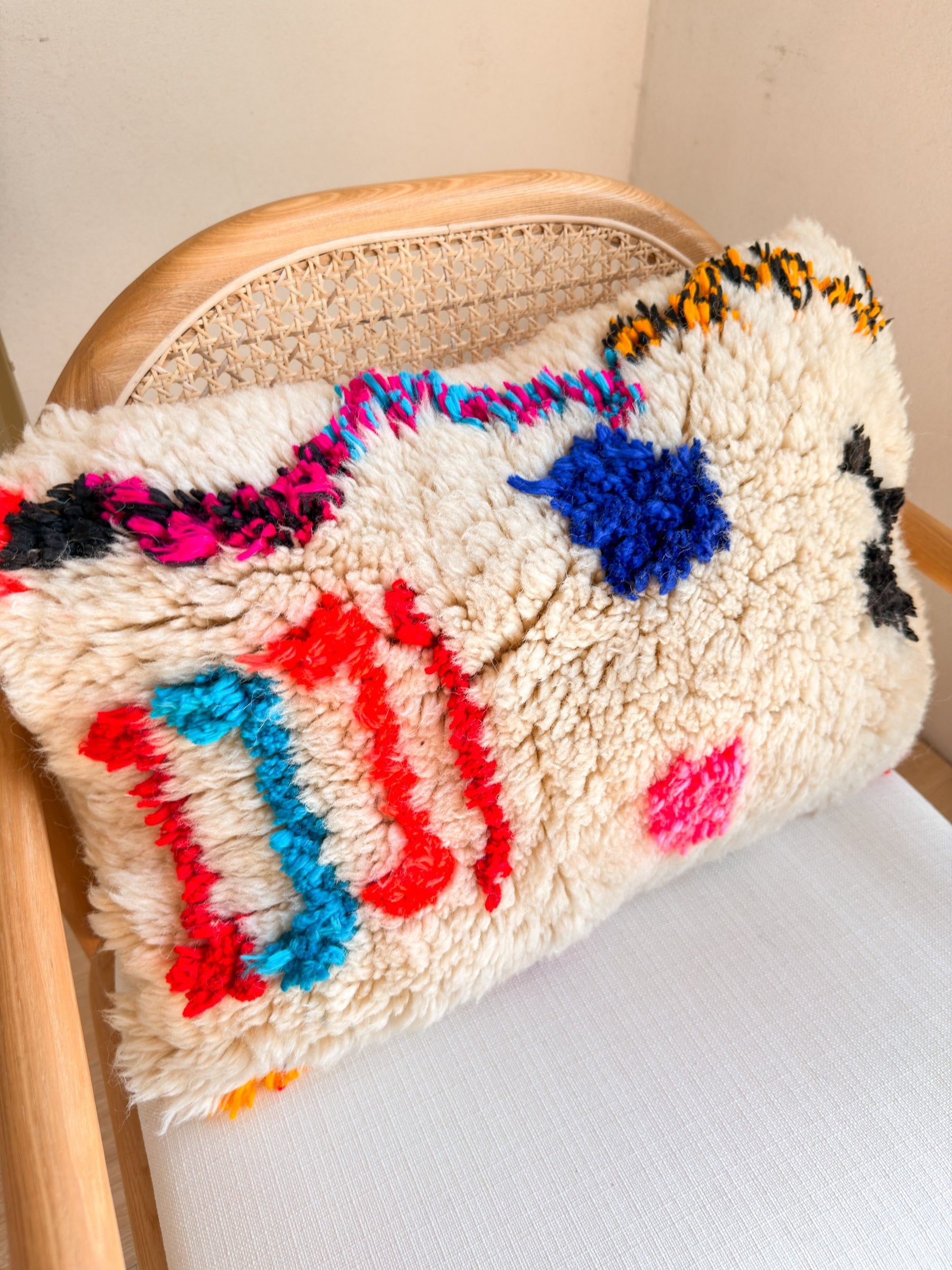 Coussin berbère coloré n°19