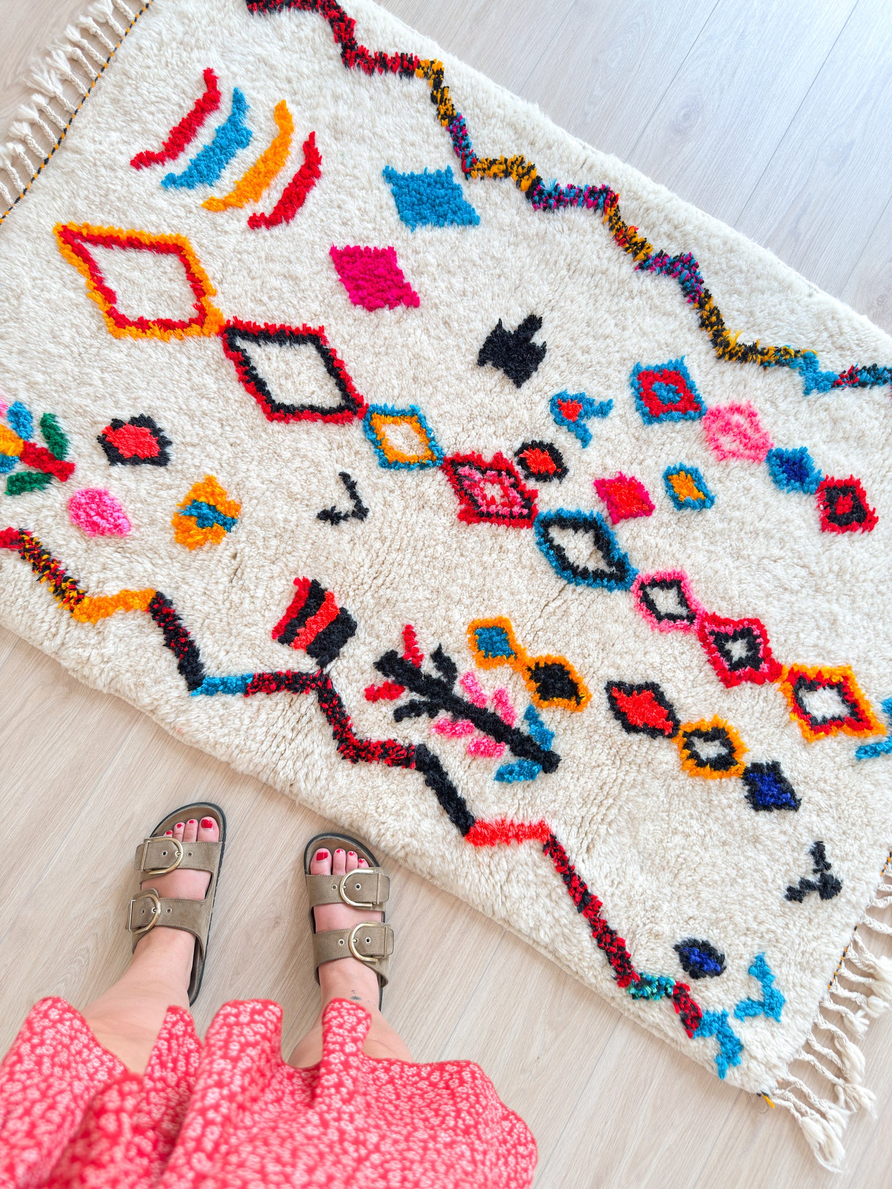 Colorful Berber rug 104 x 167 cm - n°2233