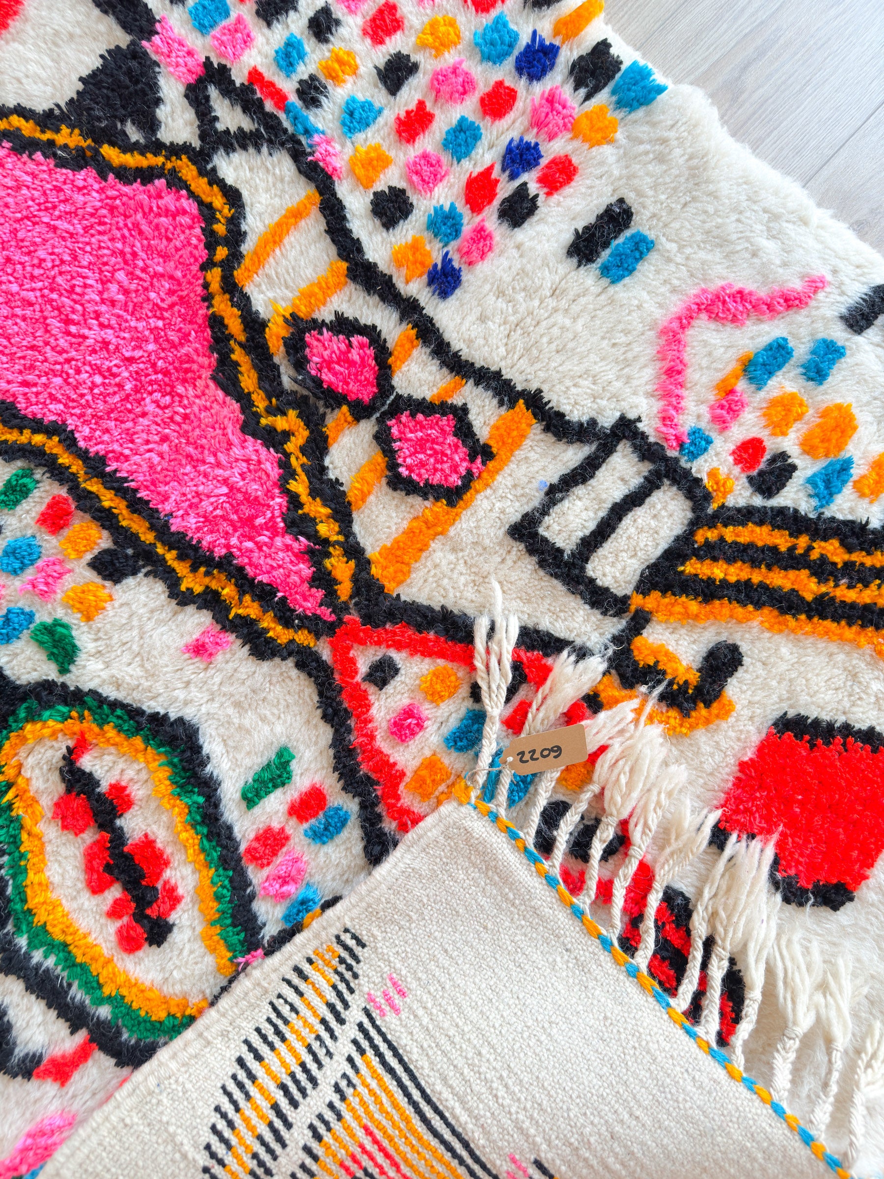 Tapis berbère coloré 107 x 189 cm - n°2209