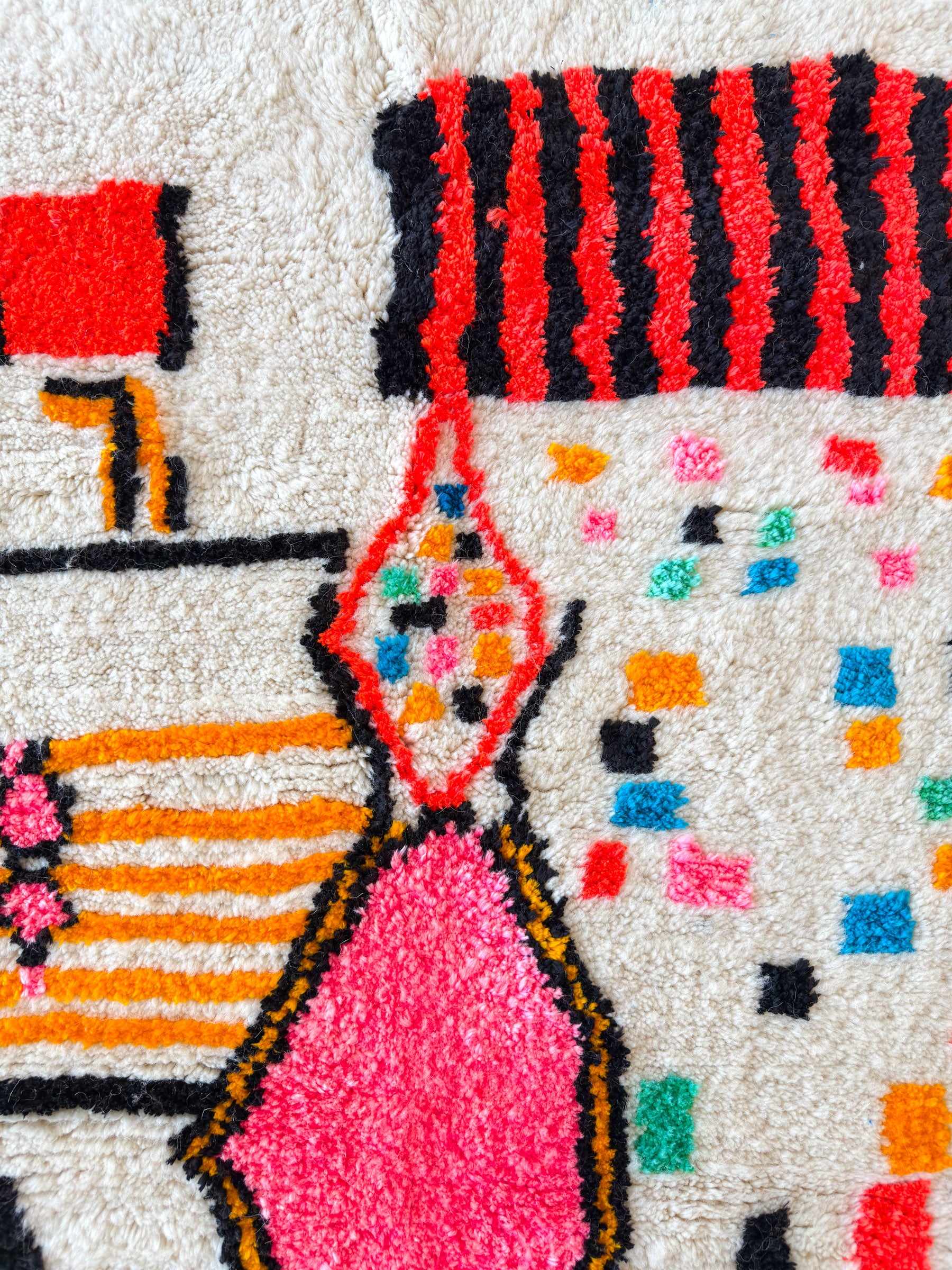 Colorful Berber rug 150 x 218 cm - n°1888