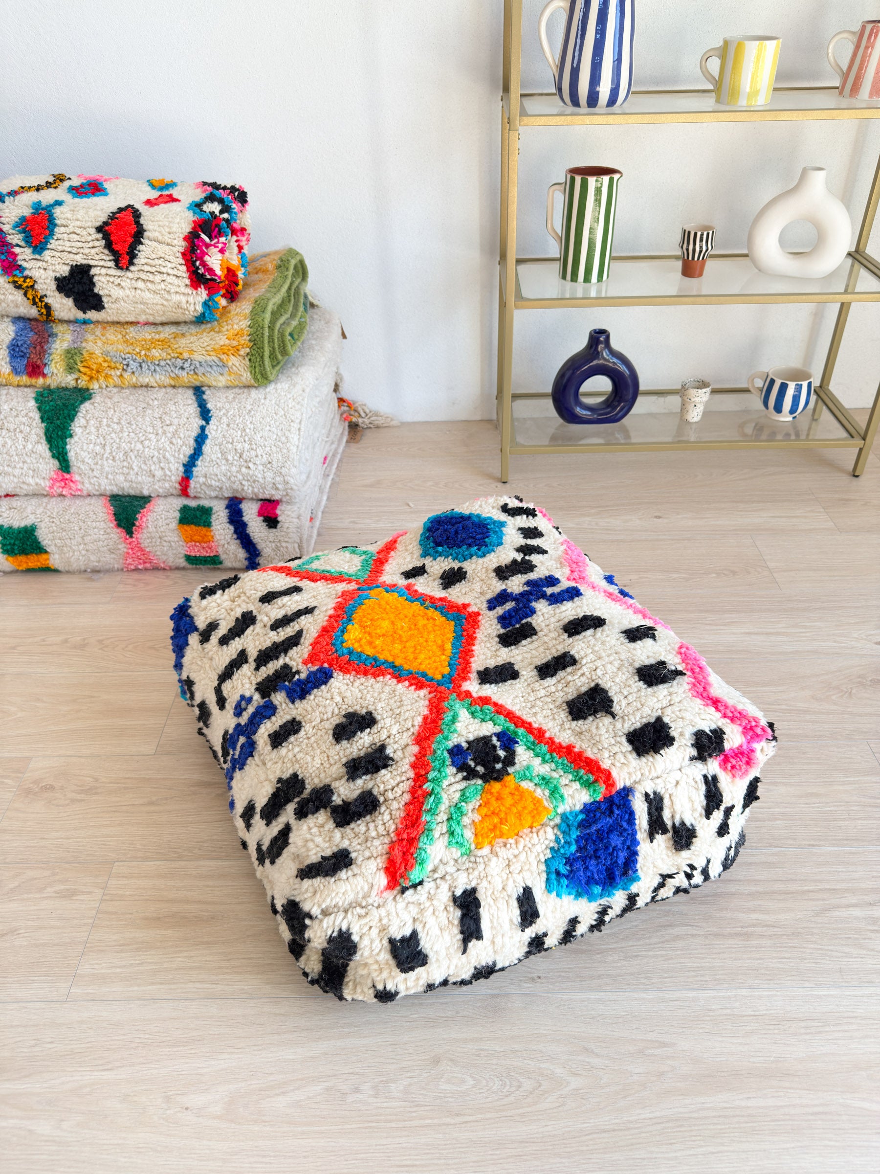 Pouf Marocain, pouf berbère coloré - 60 x 60 cm - n°35