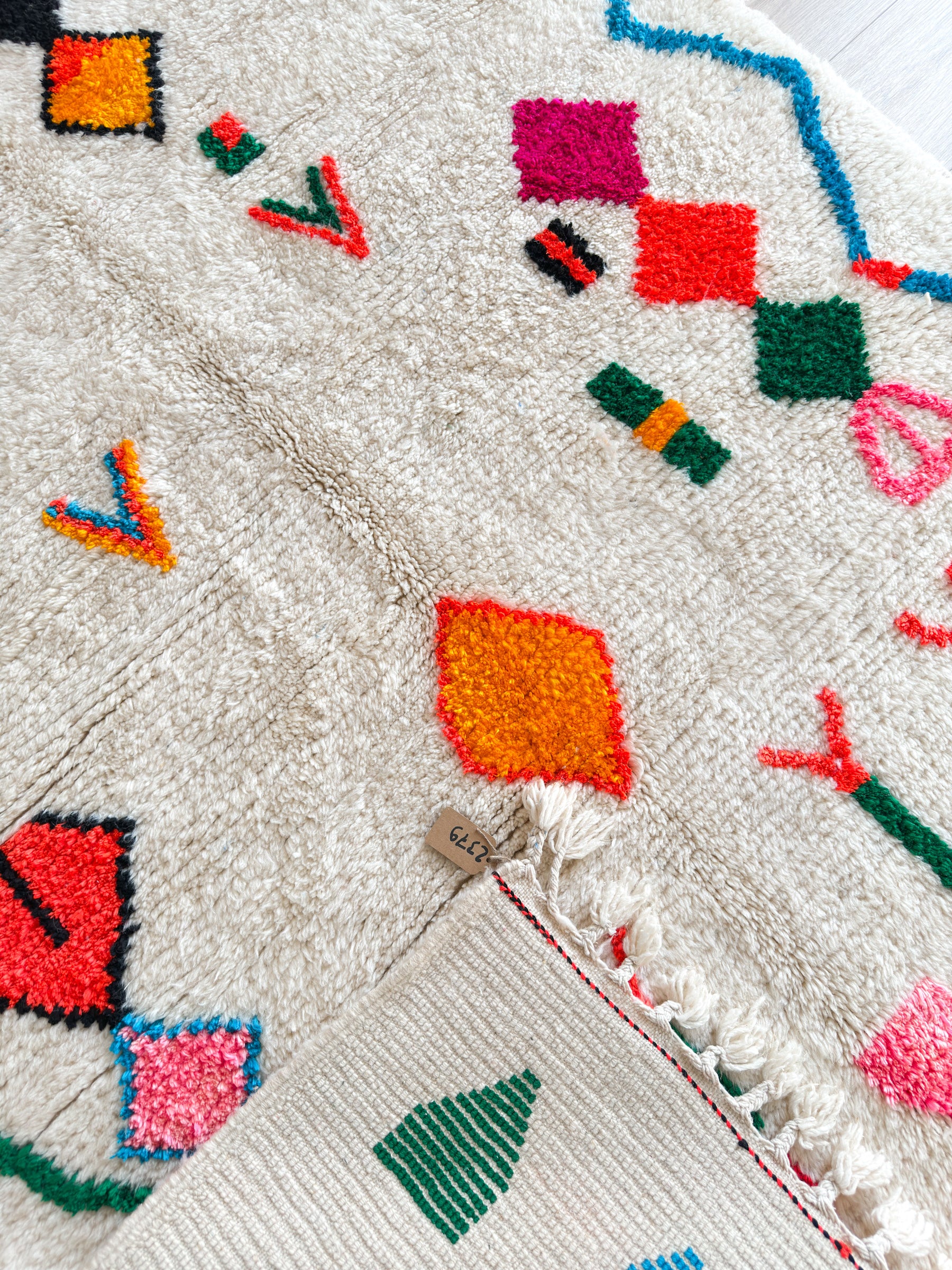 Bunter Berberteppich 150 x 223 cm - Nr. 2379