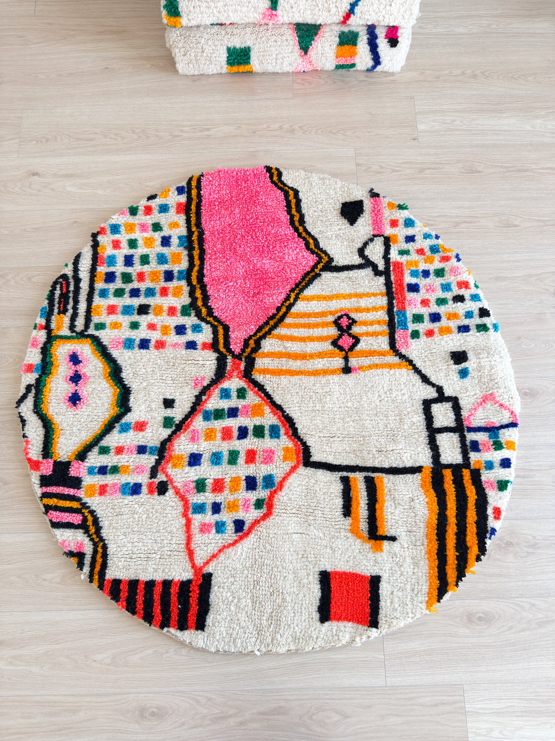 Tapis berbère coloré 138 cm - n°1