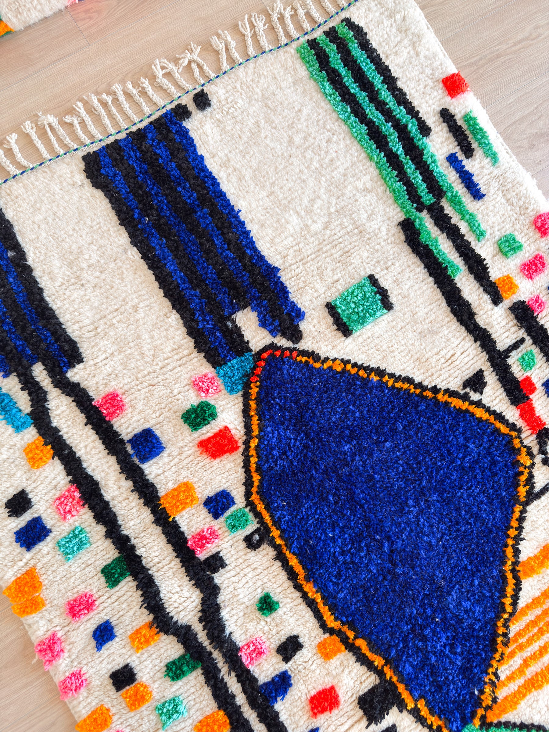 Tapis berbère coloré 142 x 219 cm - n°2423