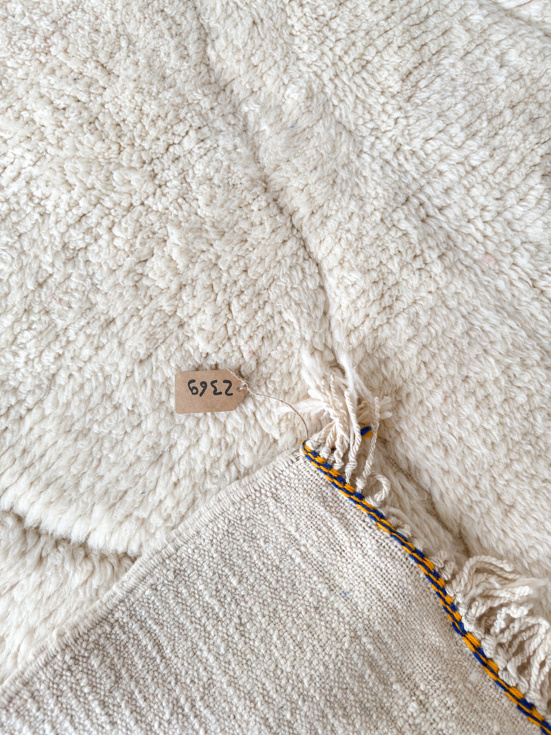 Tapis Beni Ouarain 146 x 271 cm - n°2369