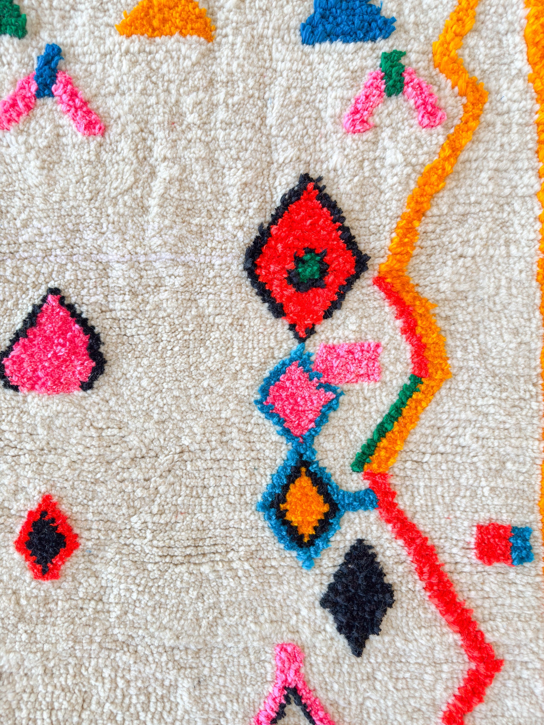 Tapis berbère coloré 182 x 213 cm - n°2111