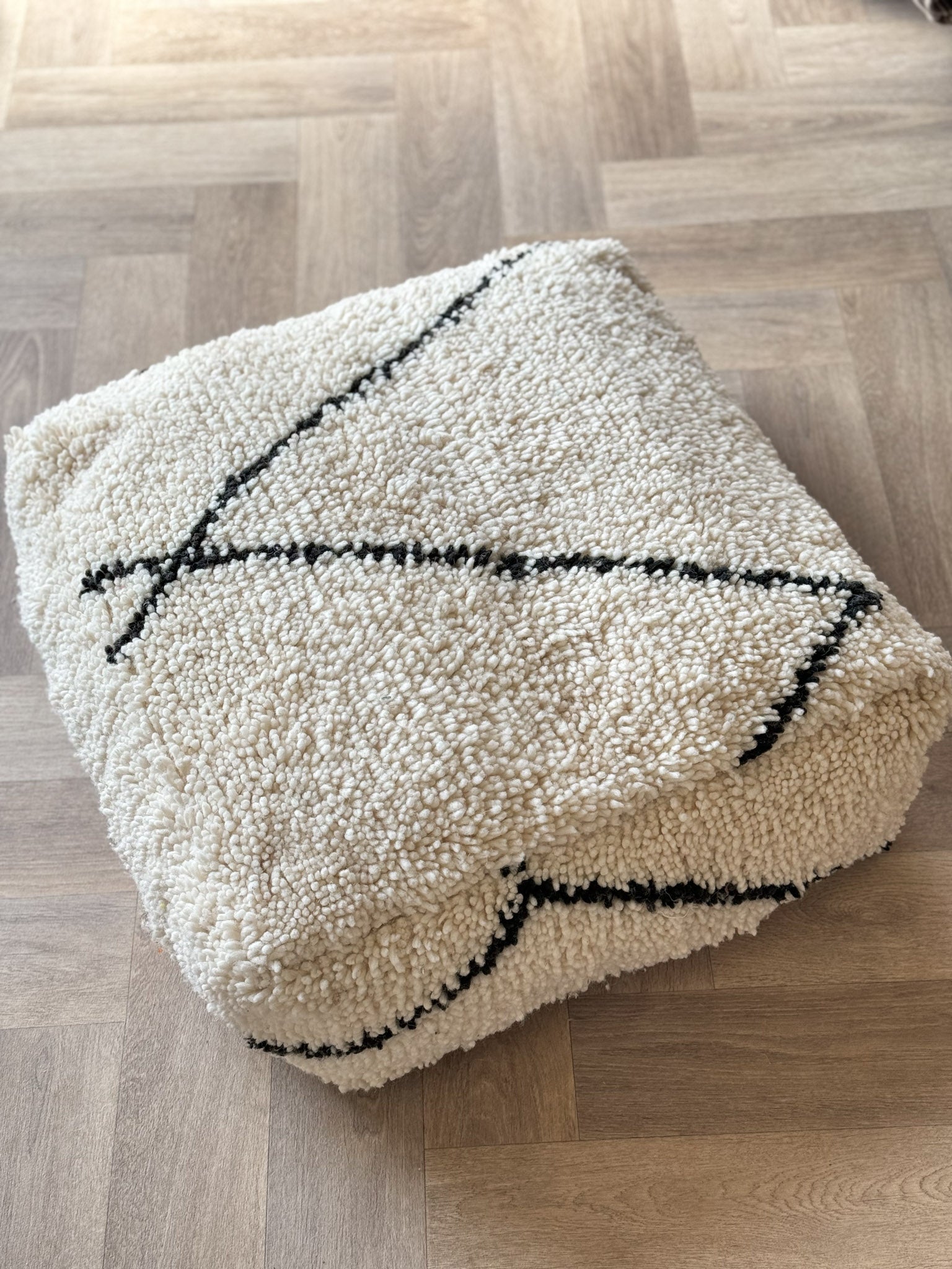 Pouf Marocain, pouf berbère Beni Ouarain - 60 x 60 cm