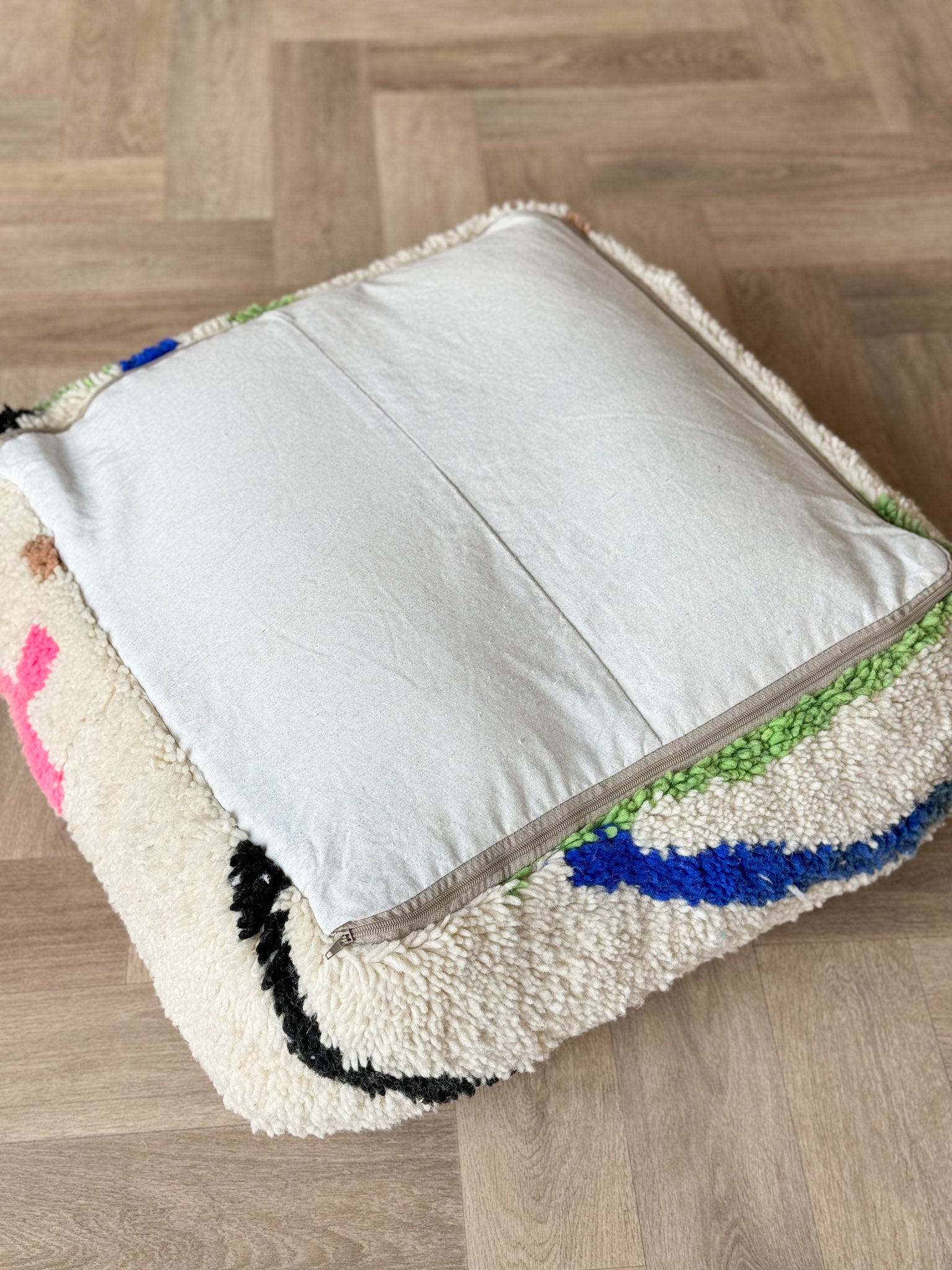 Moroccan Pouf, Beni Ouarain Berber Pouf - 60 x 60 cm