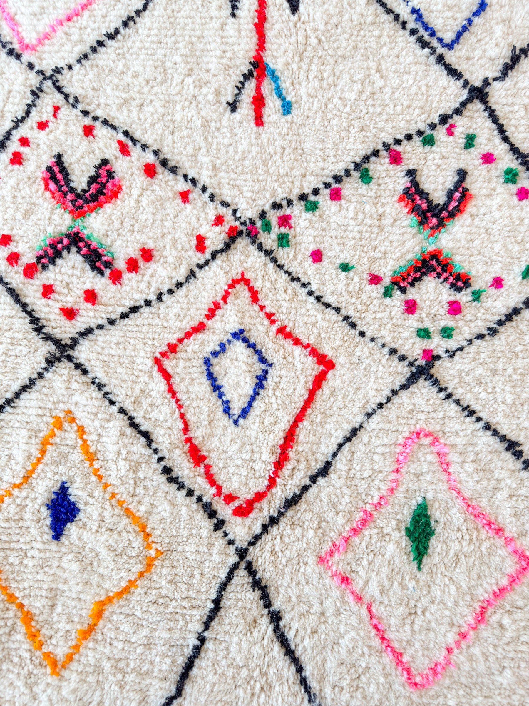 Colorful Berber rug 150 x 243 cm - no. 2128